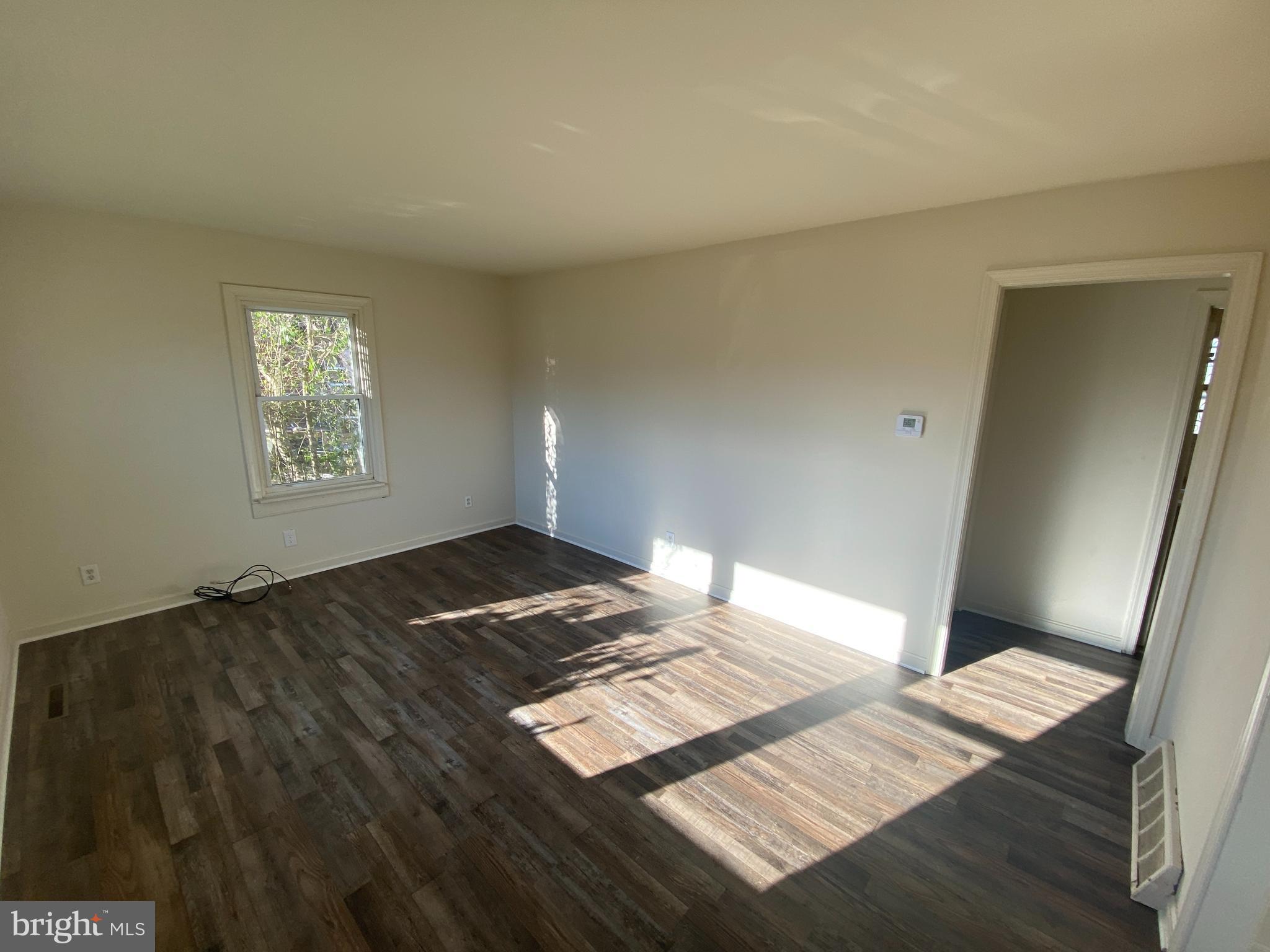 BELLEVUE COURT - Residential Lease