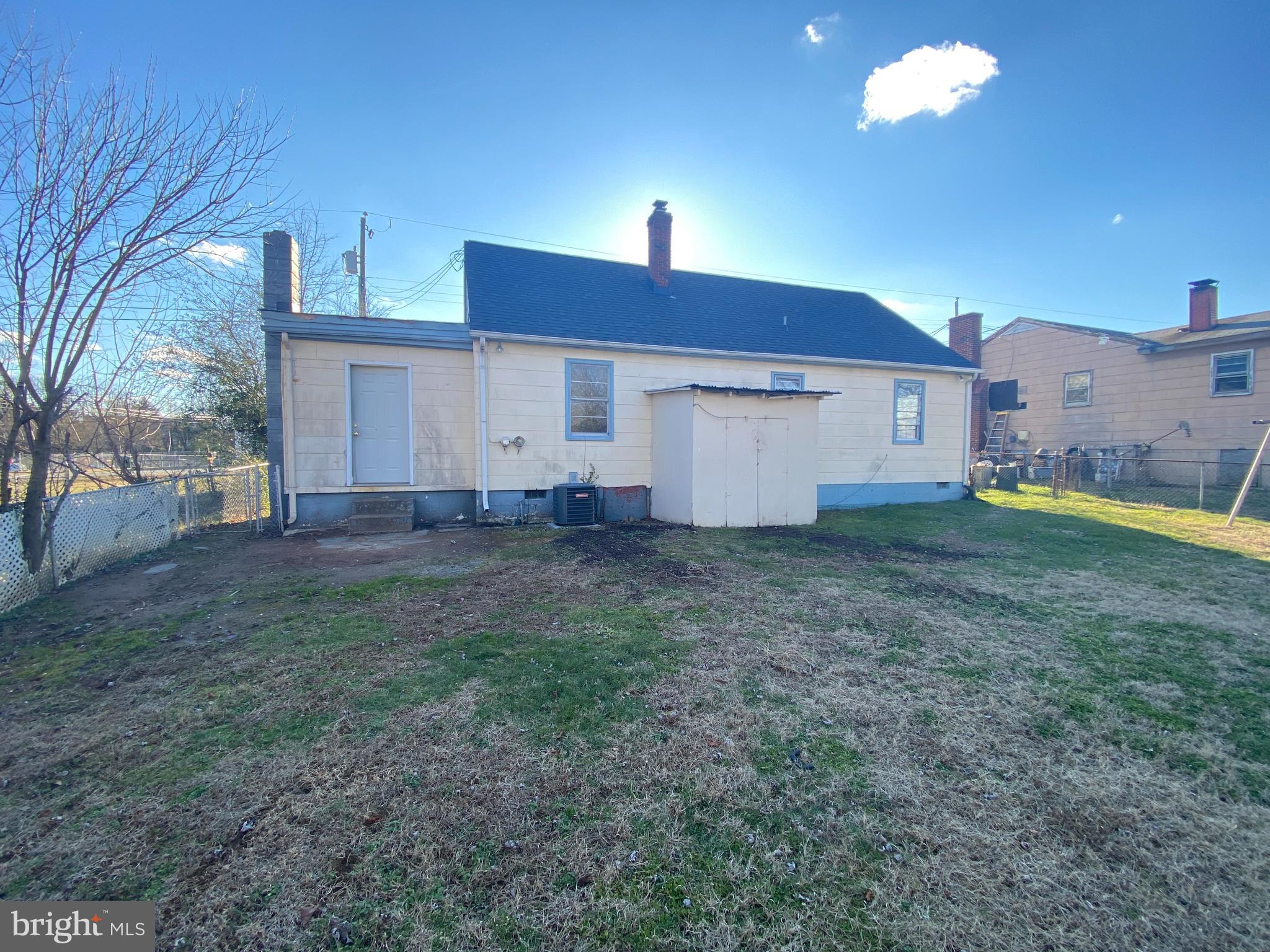 BELLEVUE COURT - Residential Lease