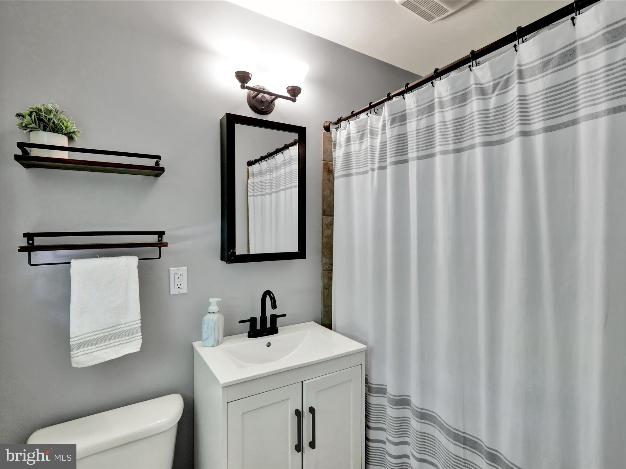 MAPLE SPRINGS - Residential