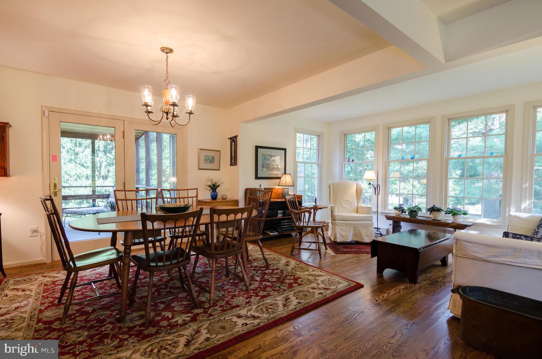 LEDGE LOWE - Residential