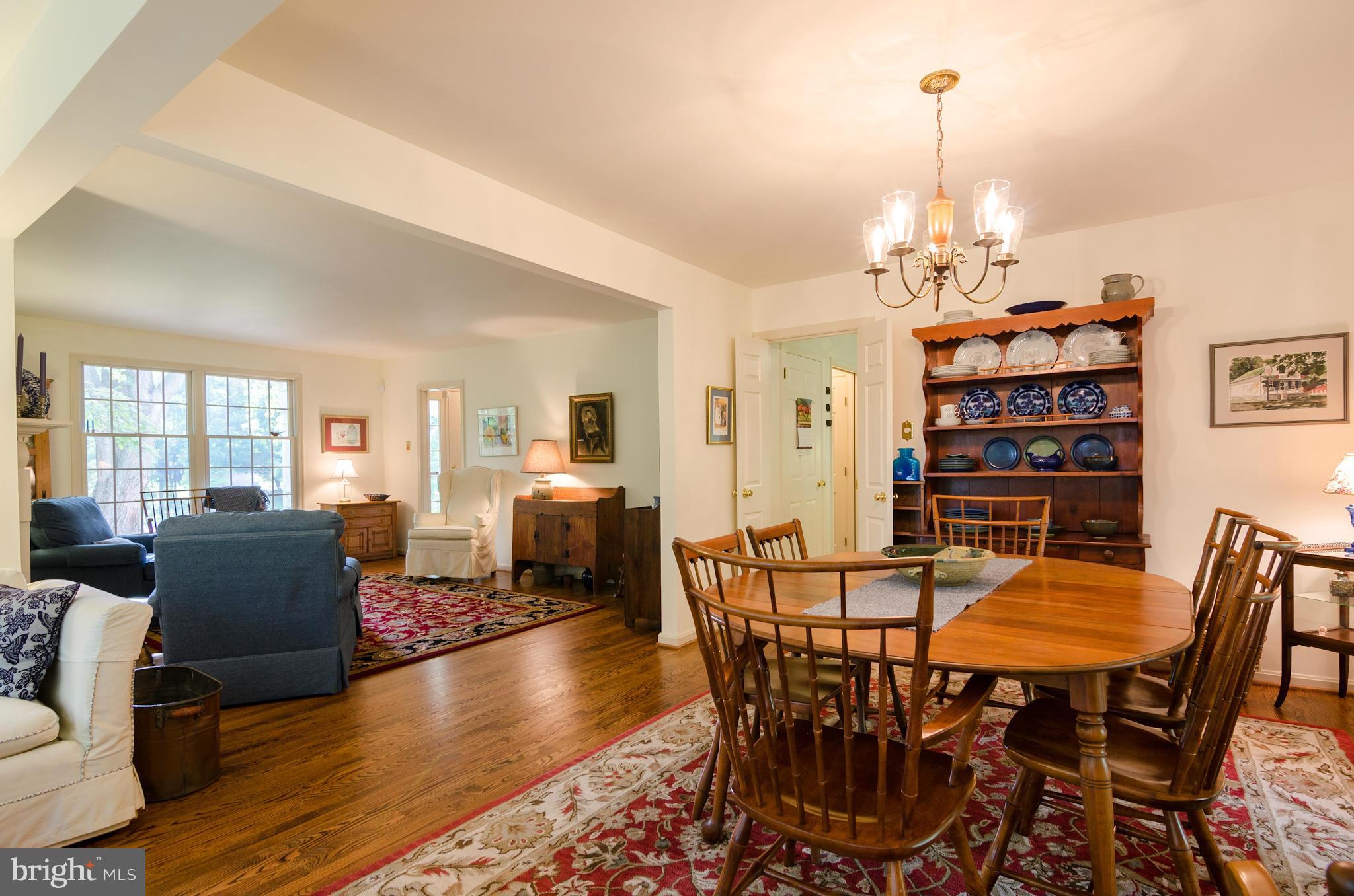 LEDGE LOWE - Residential