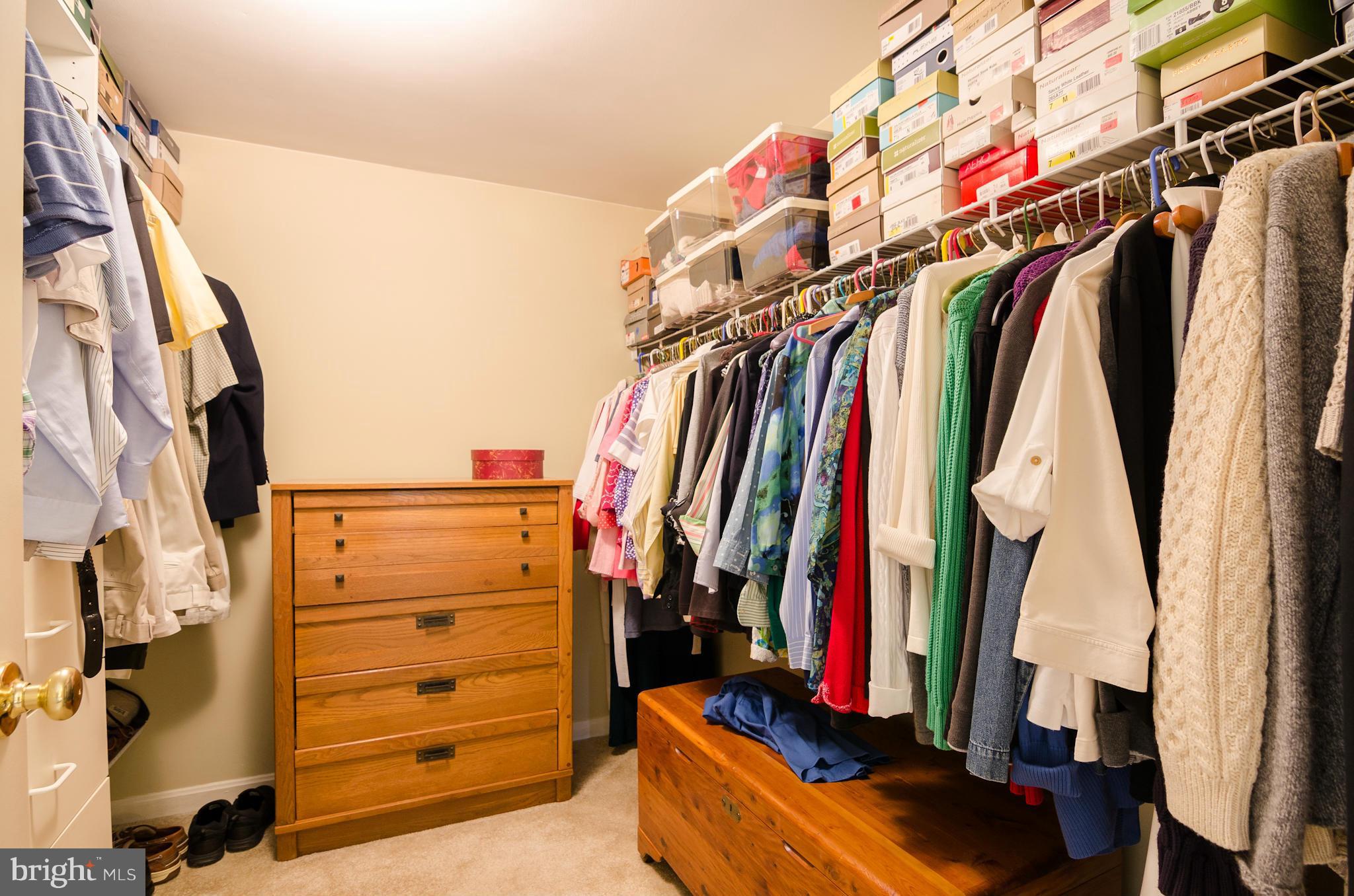 LEDGE LOWE - Residential