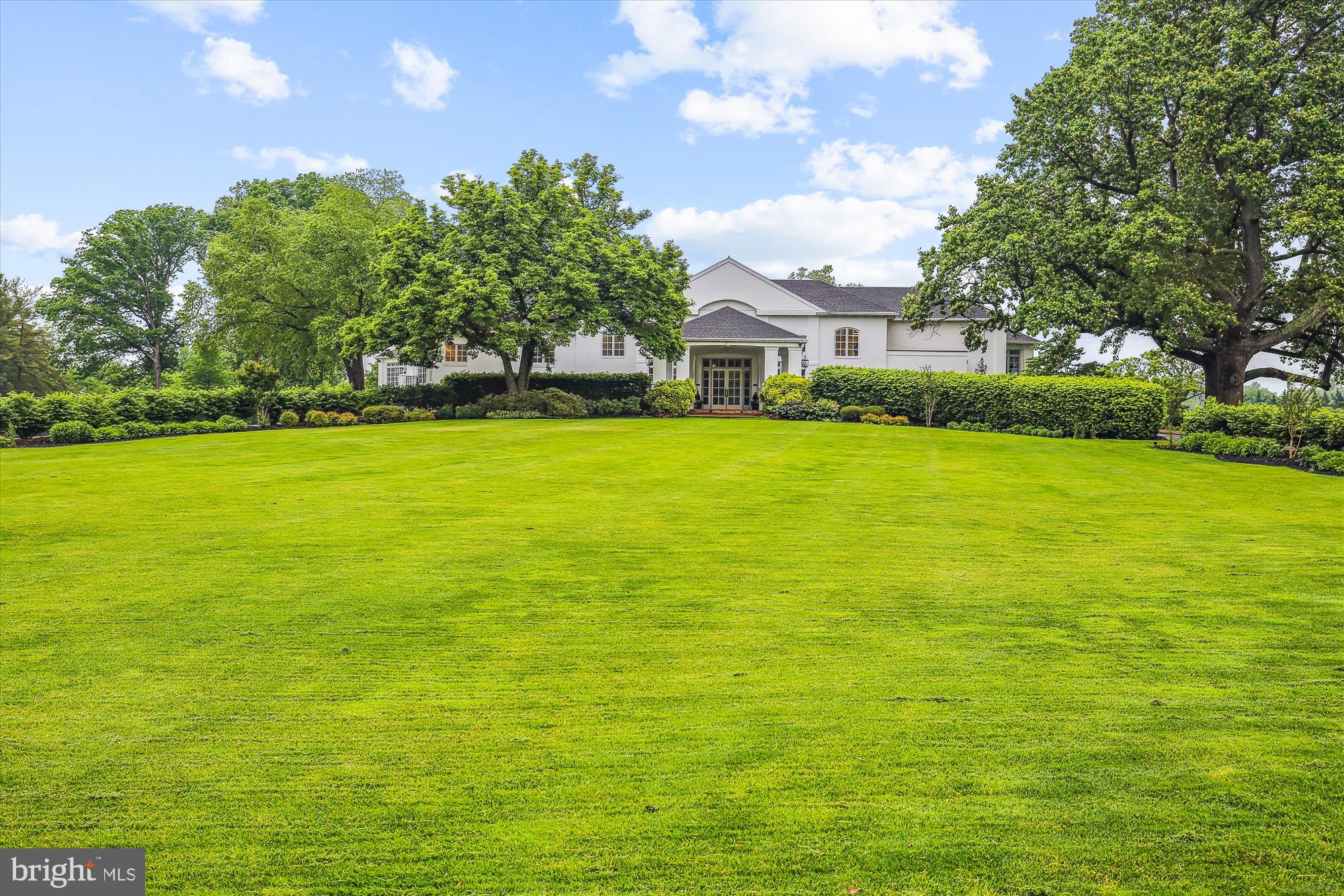 MANOR PARK - Residential