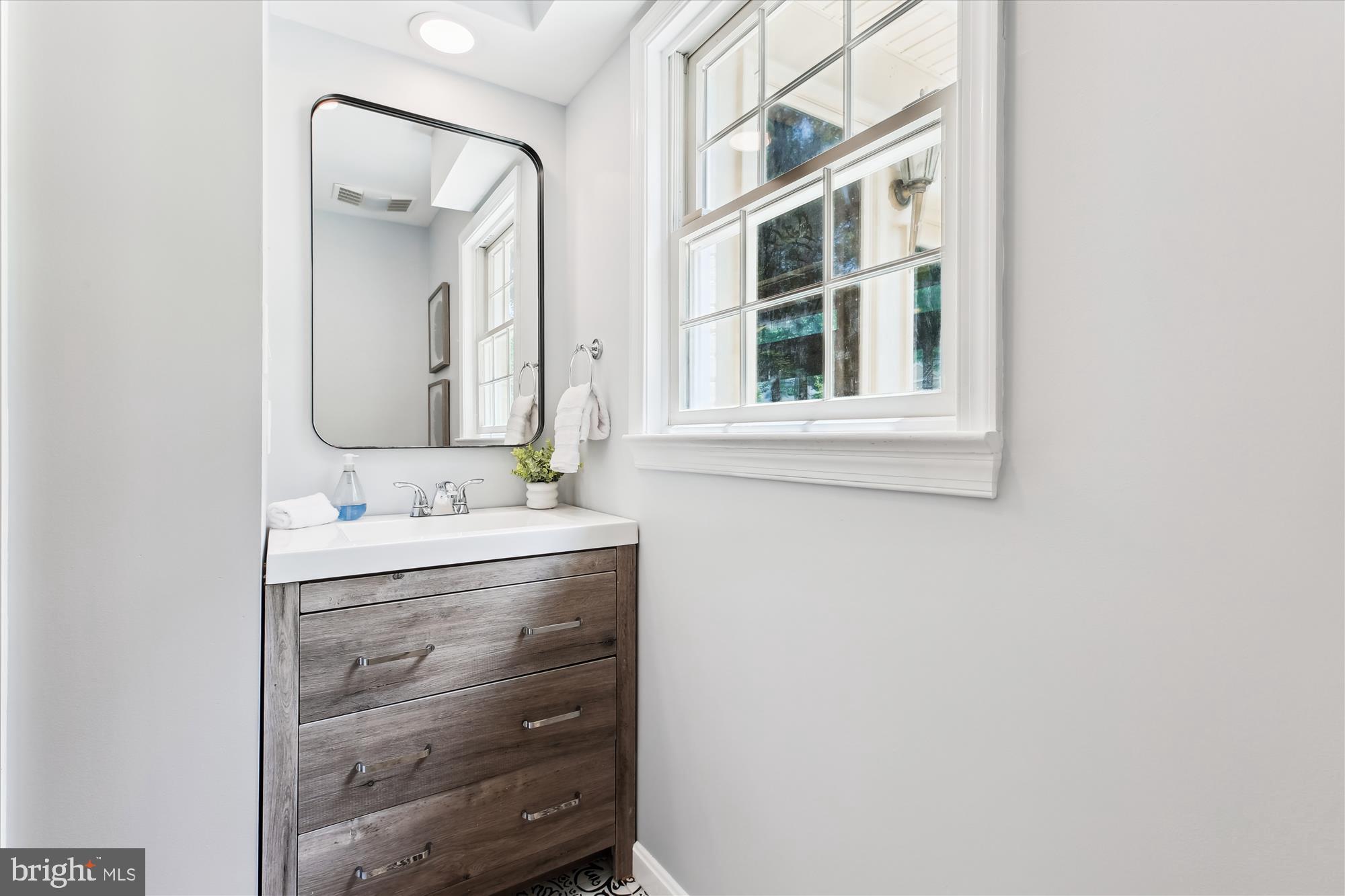 MANOR PARK - Residential