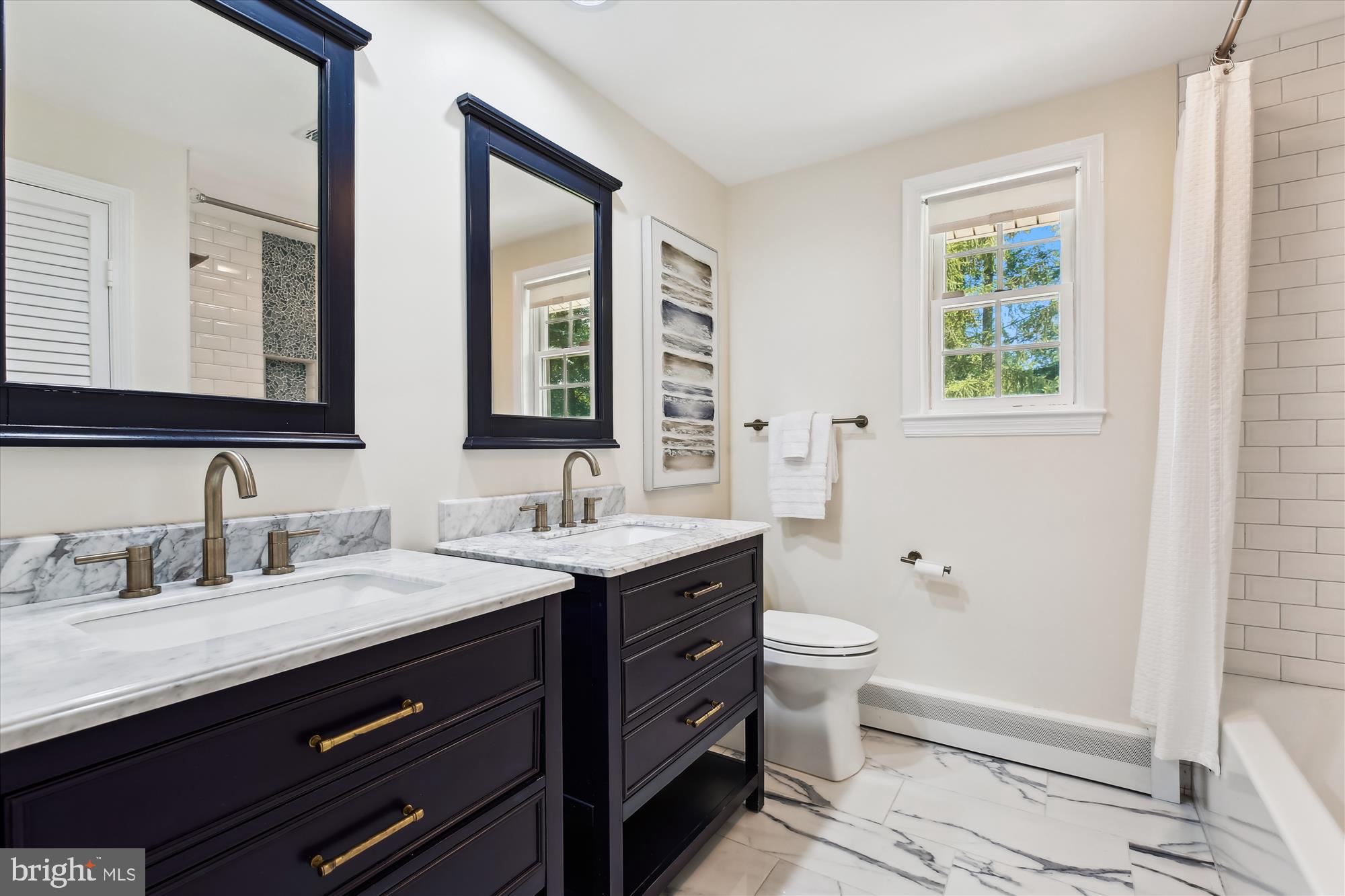 MANOR PARK - Residential