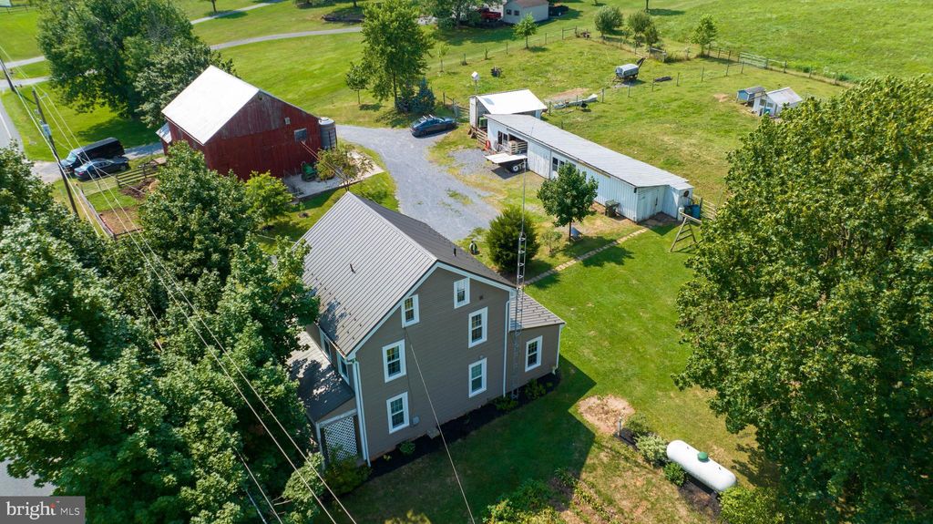 Photo of 985 SMOKESTOWN RD, DENVER, PA 17517 (MLS # PALA2039270)