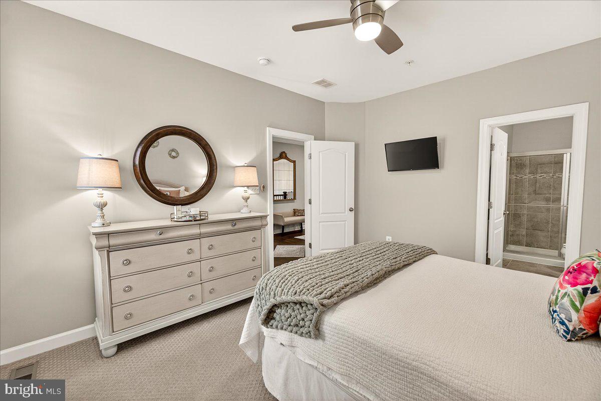 TALLYN RIDGE - Residential