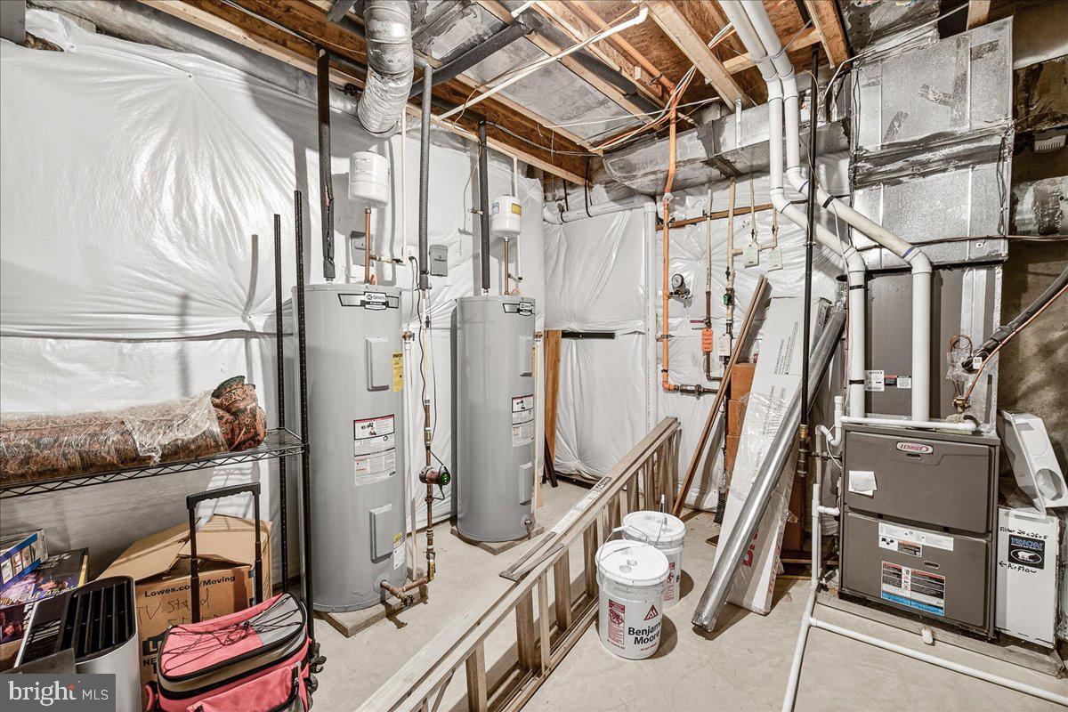 TALLYN RIDGE - Residential