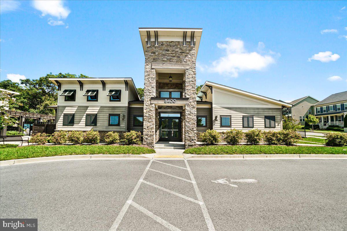 TALLYN RIDGE - Residential