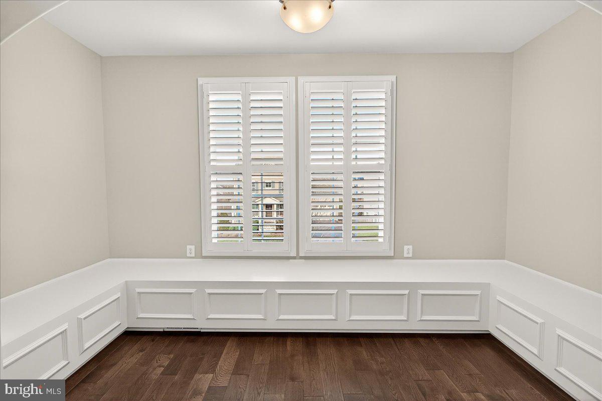 TALLYN RIDGE - Residential