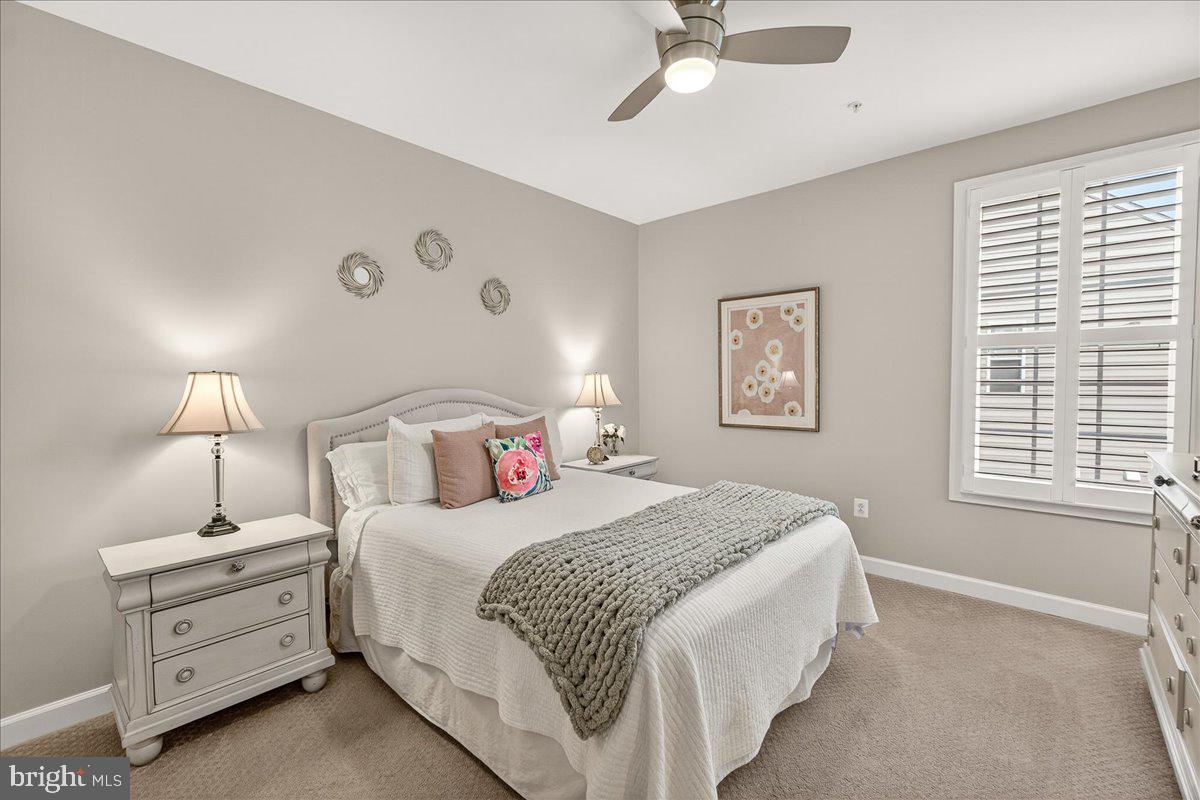 TALLYN RIDGE - Residential