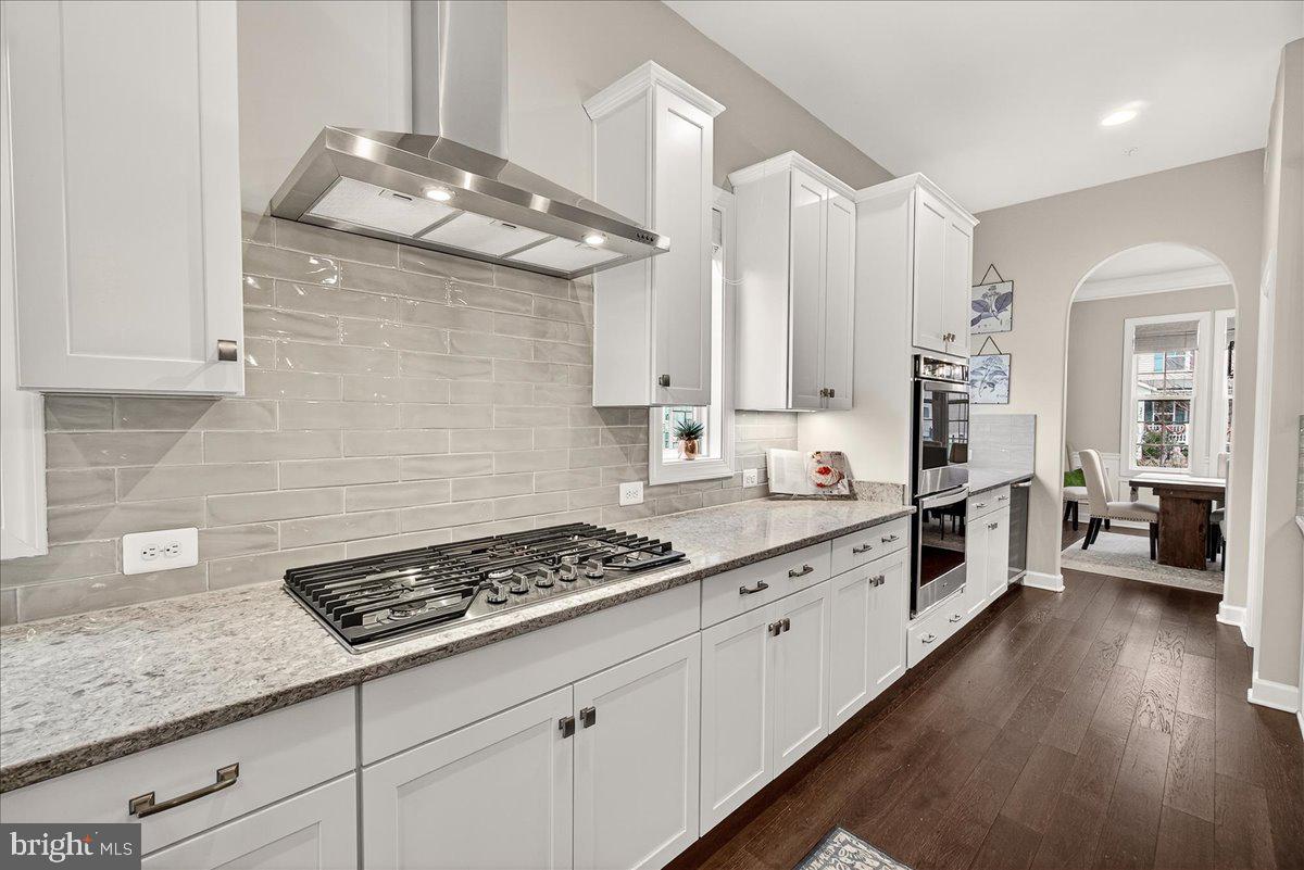 TALLYN RIDGE - Residential