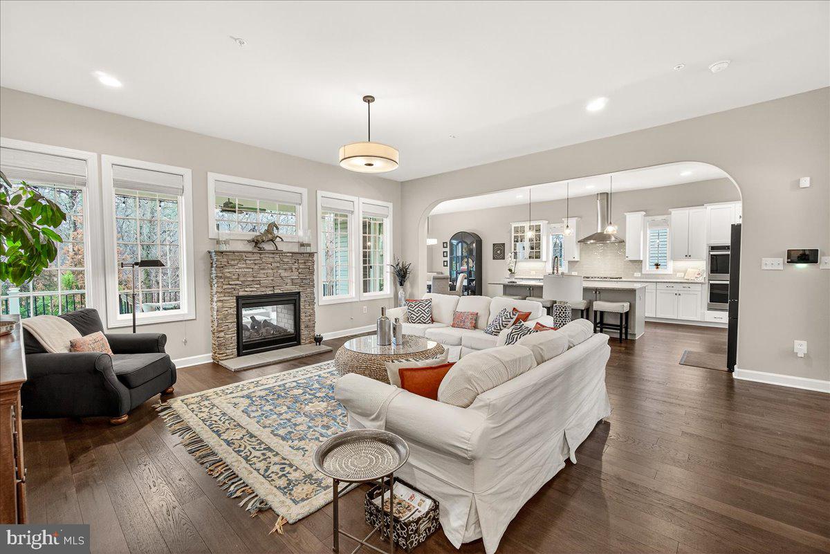 TALLYN RIDGE - Residential