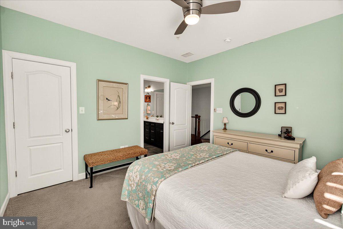 TALLYN RIDGE - Residential