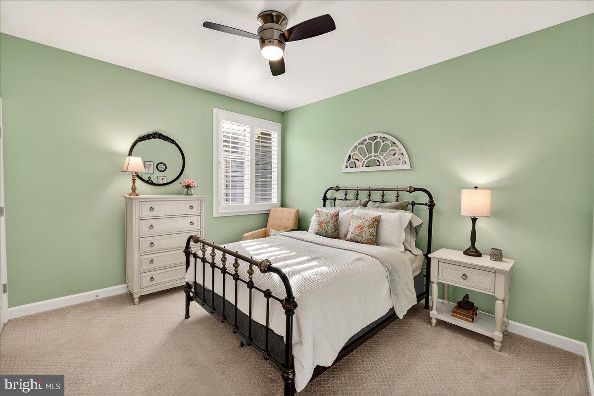 TALLYN RIDGE - Residential