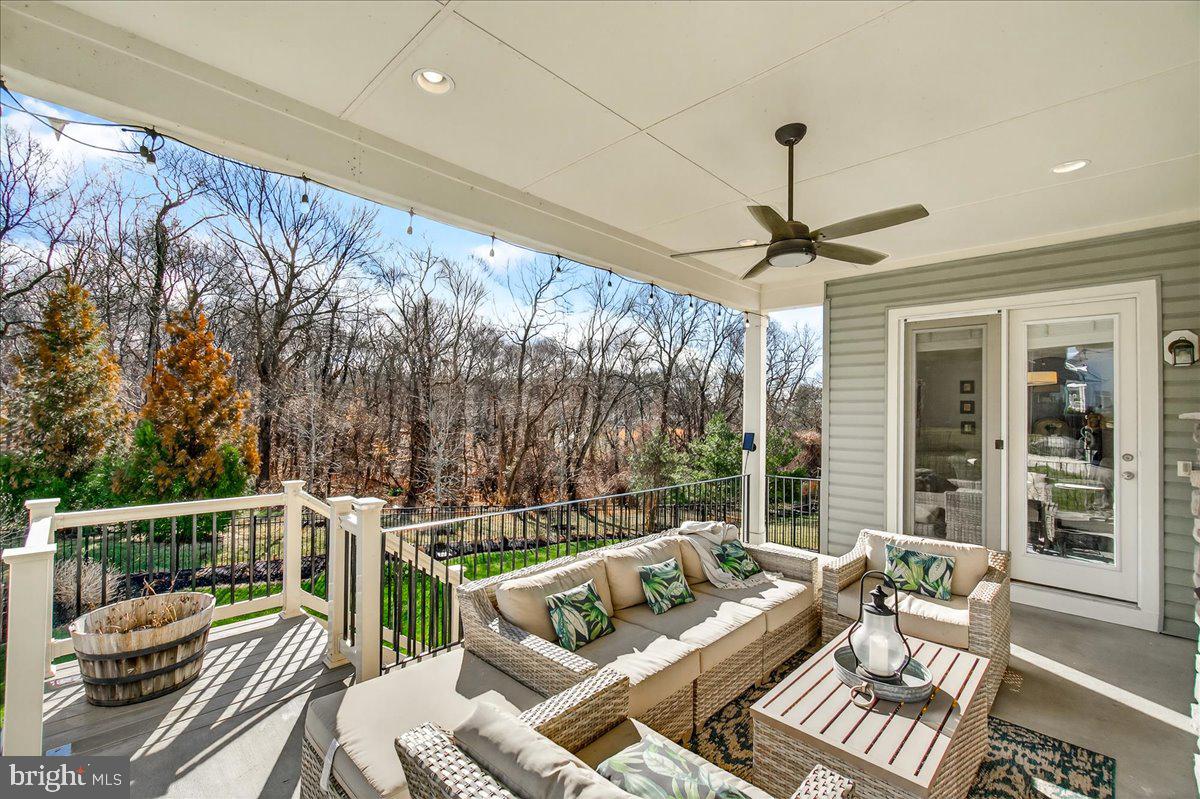 TALLYN RIDGE - Residential