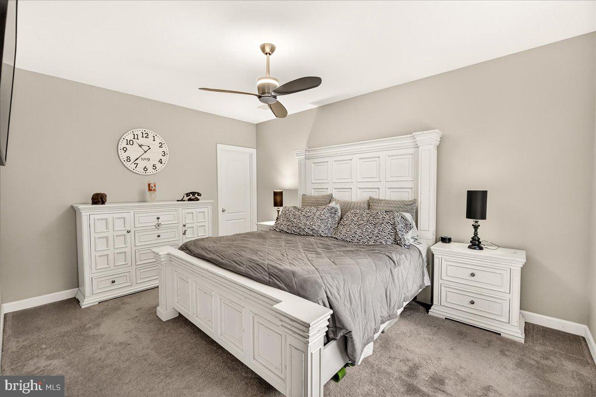 TALLYN RIDGE - Residential