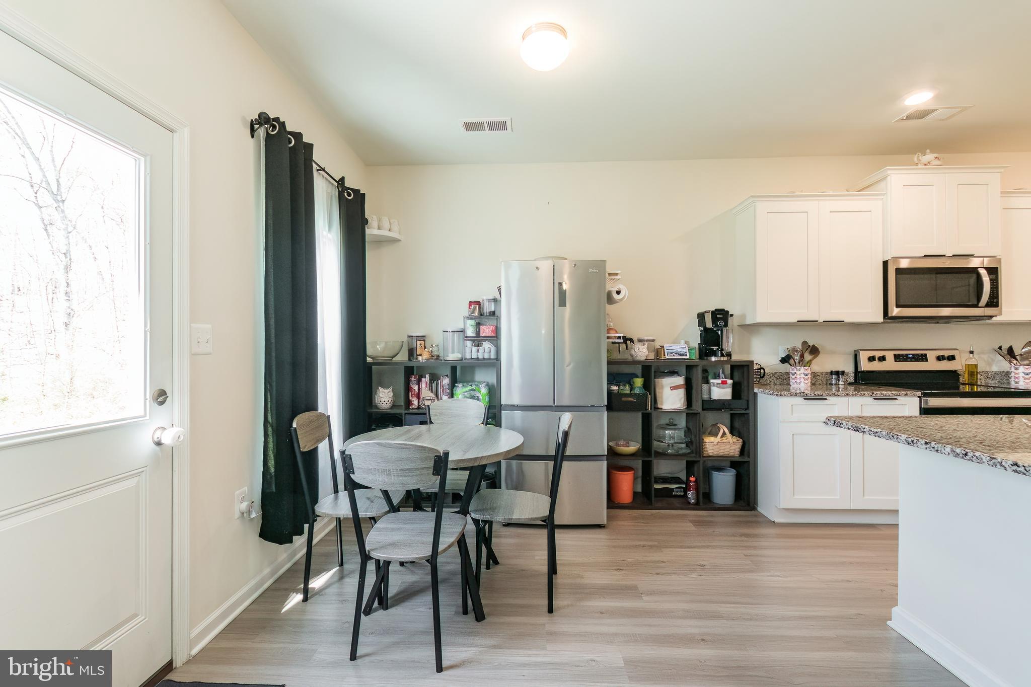 BROOKFIELD - Residential