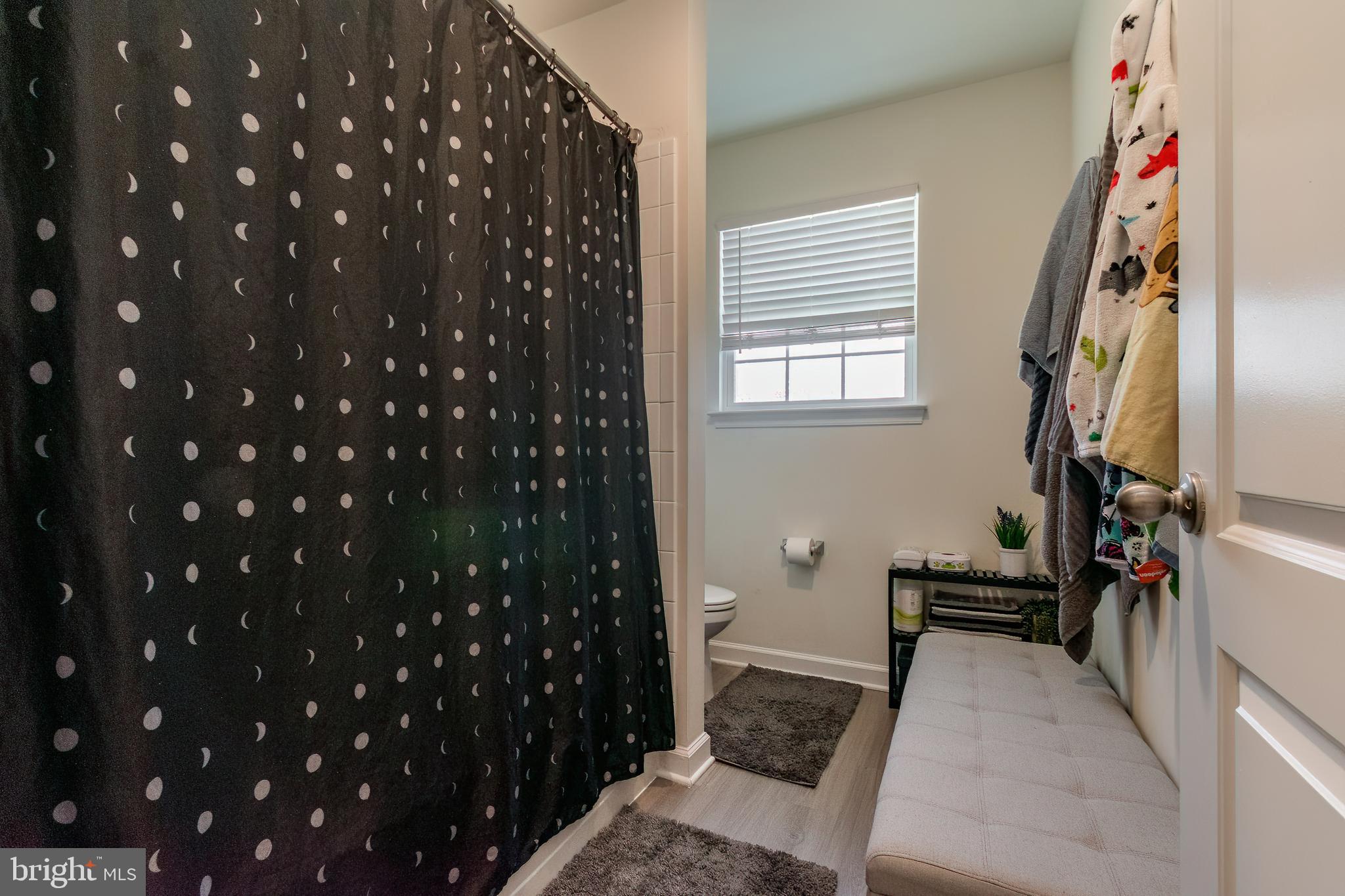 BROOKFIELD - Residential