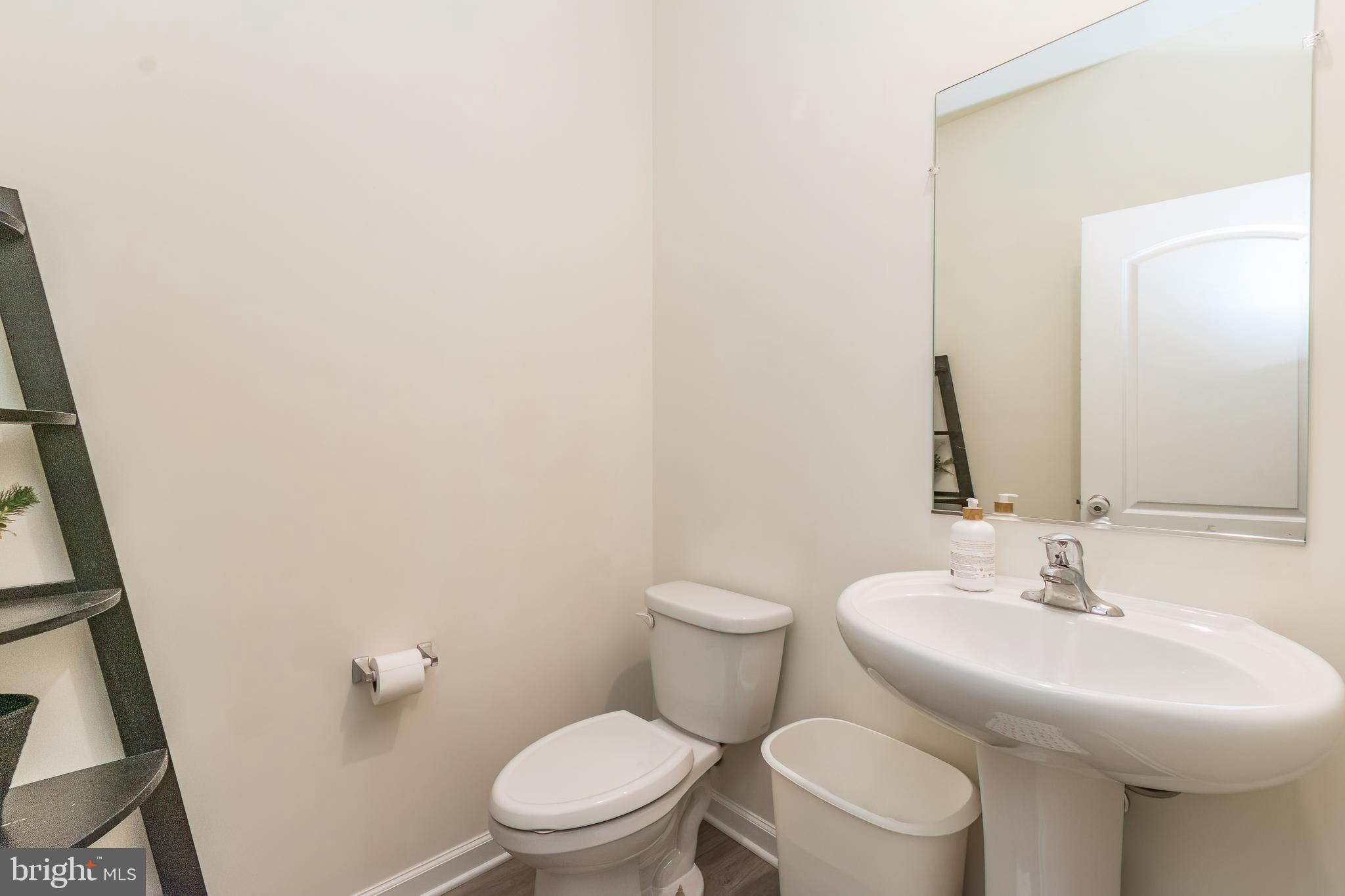 BROOKFIELD - Residential