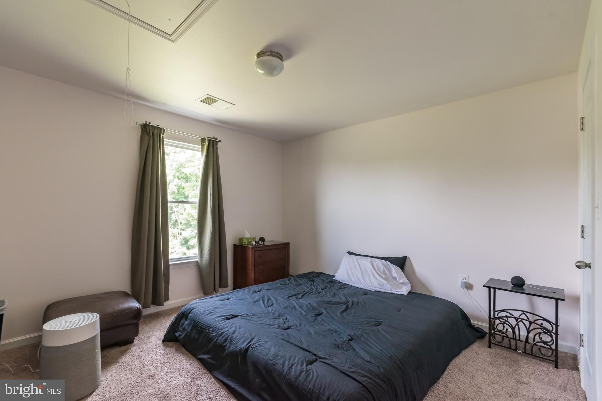 BROOKFIELD - Residential