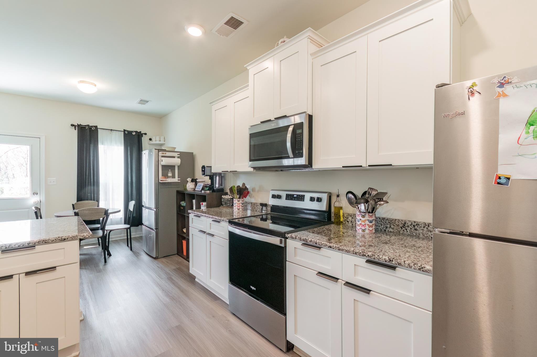 BROOKFIELD - Residential