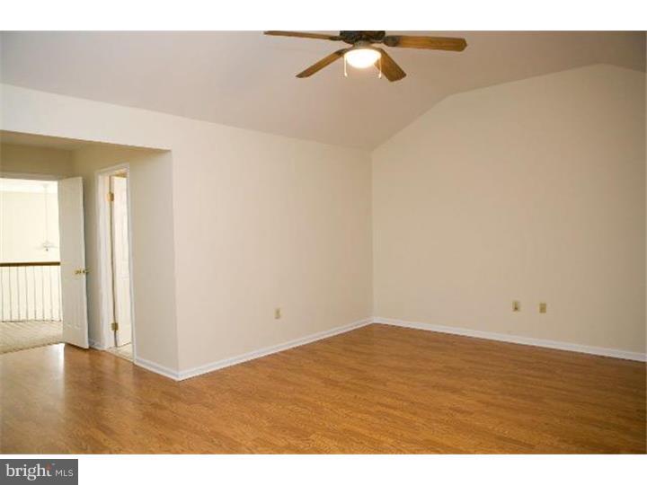 PERKIOMEN GREENE - Residential