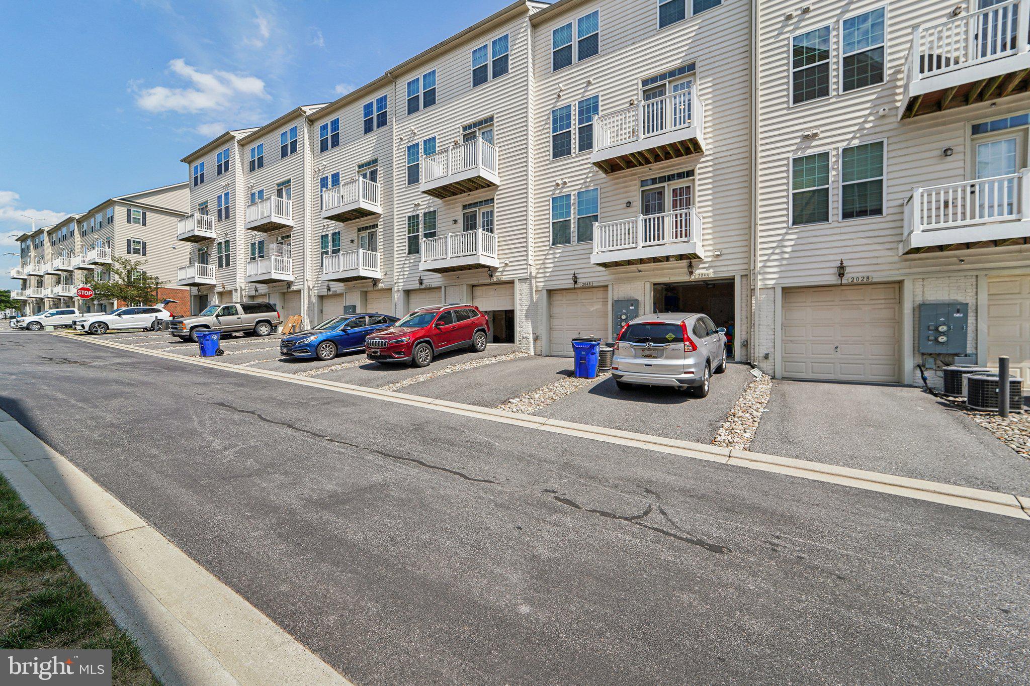 MARKET SQUARE - Residential