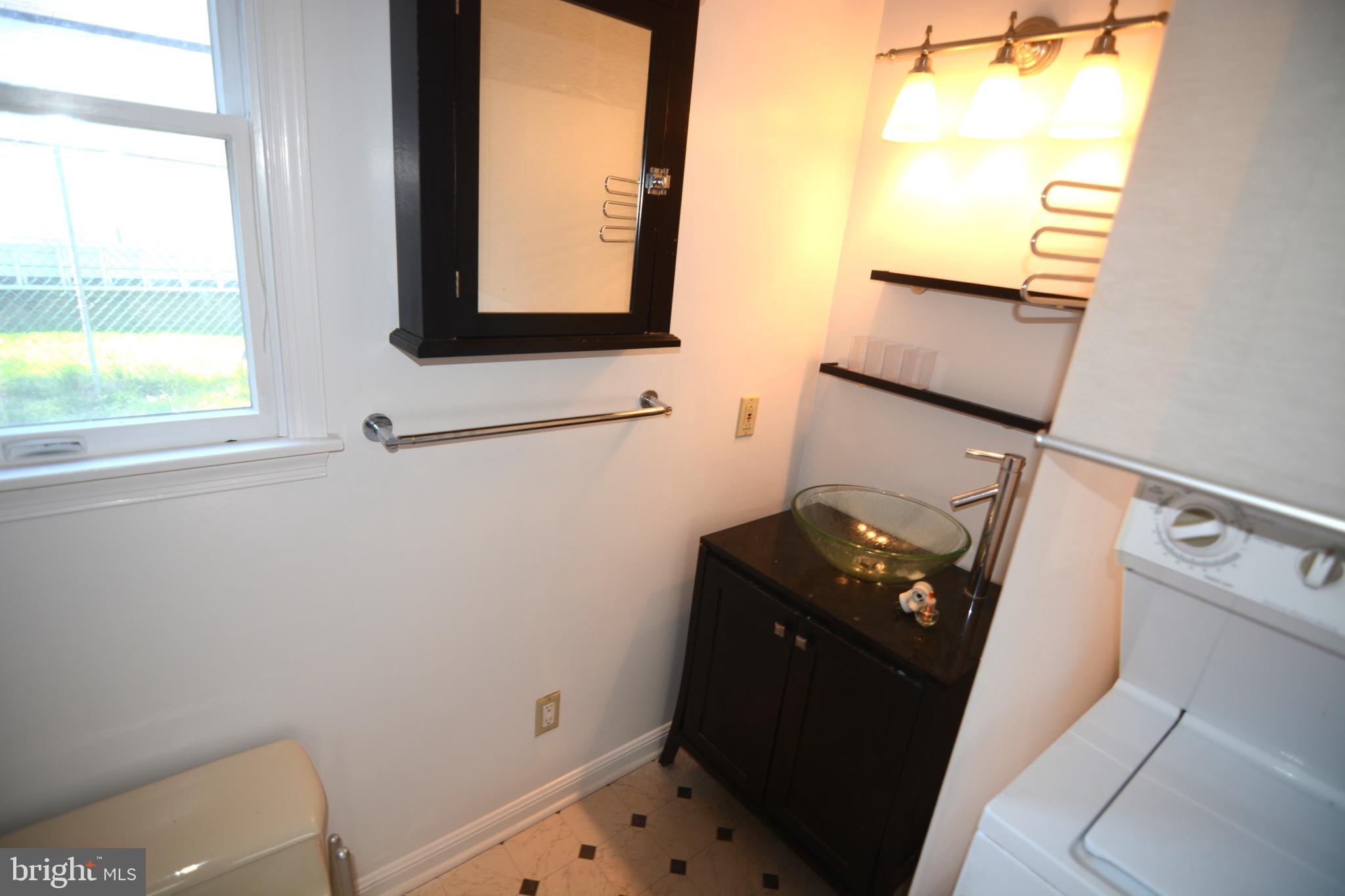 HARRIETT PARK - Residential