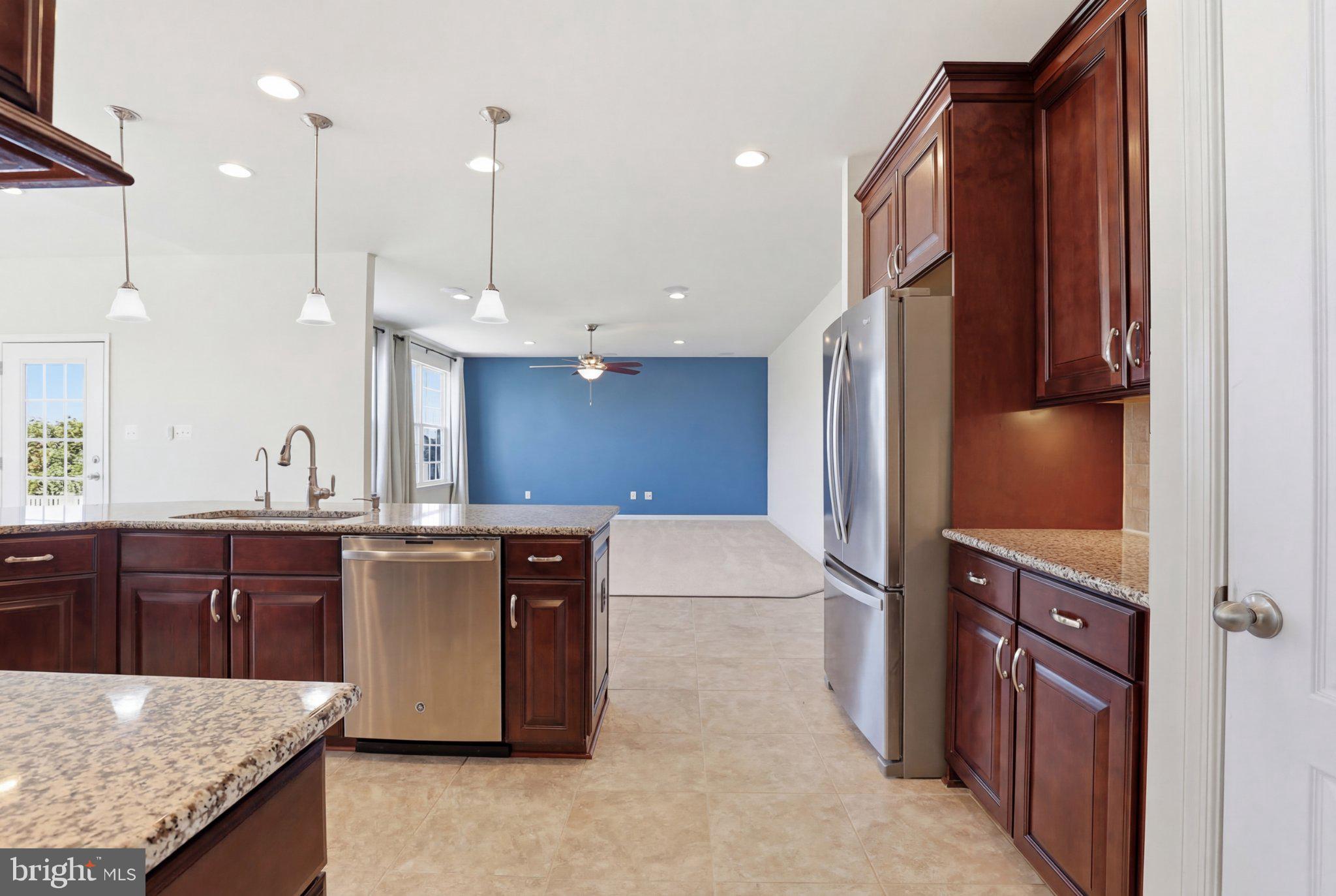 RESRV CHESTNUT RIDGE - Residential