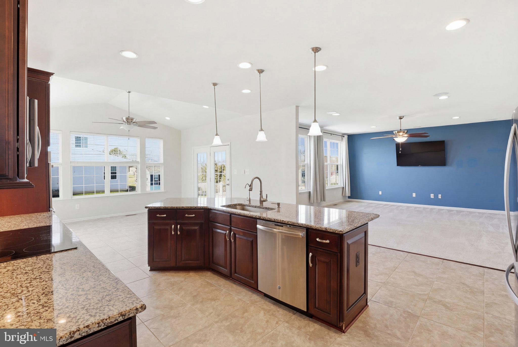 RESRV CHESTNUT RIDGE - Residential