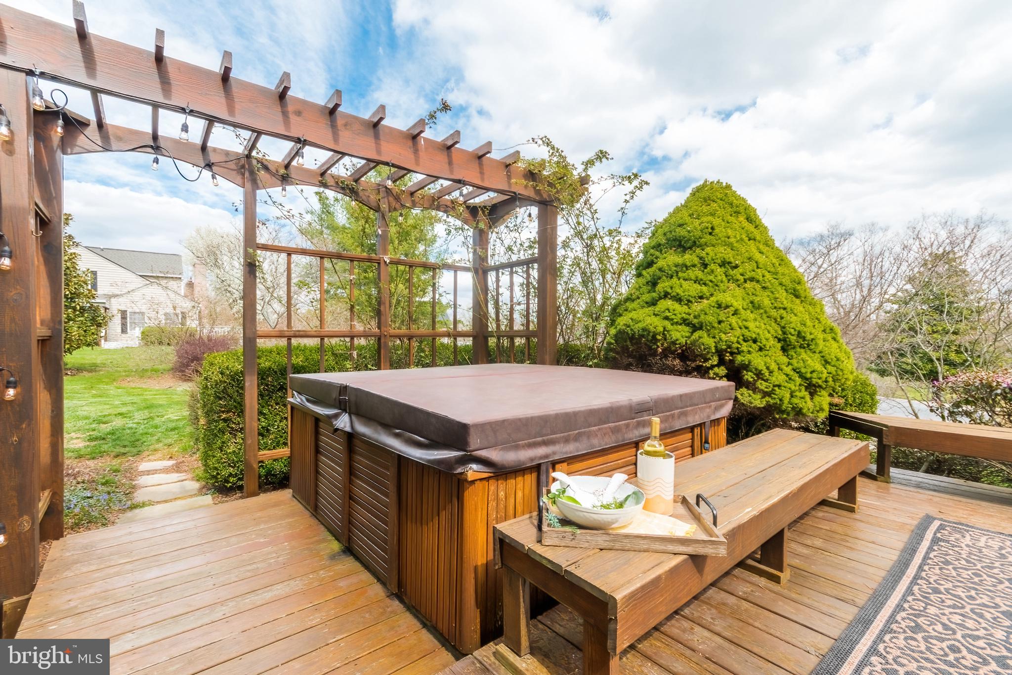 CRESS CREEK - Residential