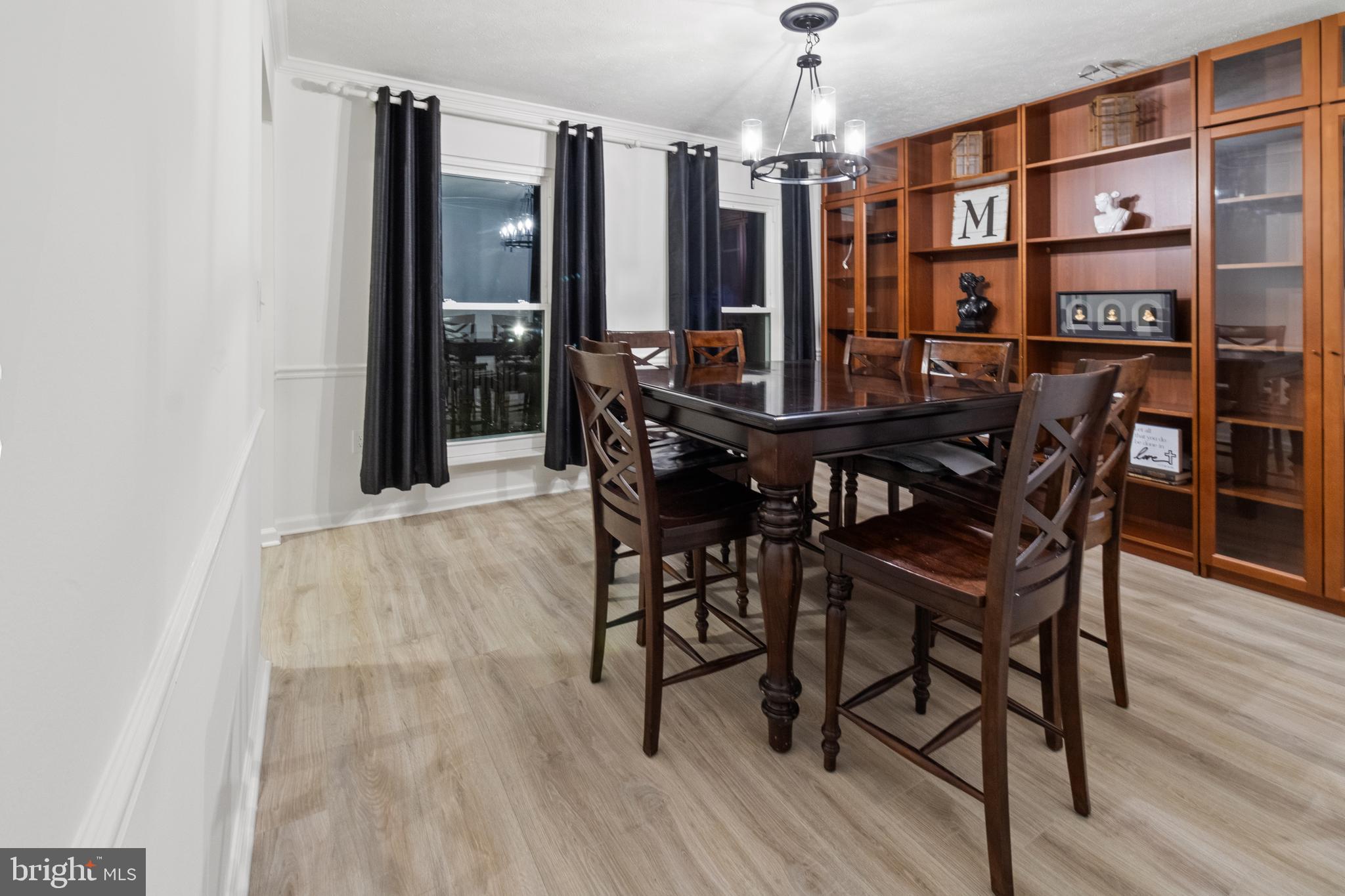 VISTA WOODS - Residential