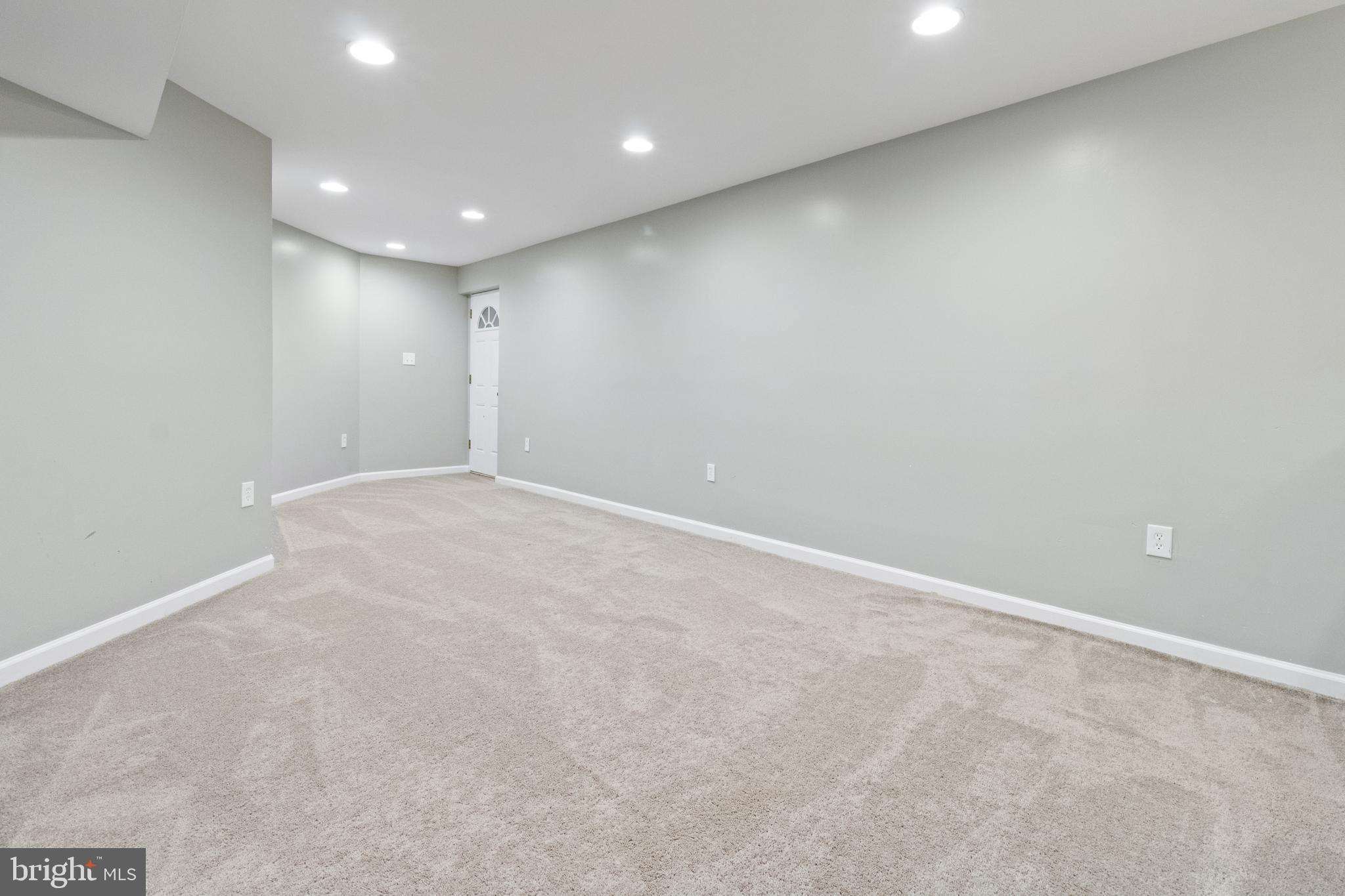 VISTA WOODS - Residential