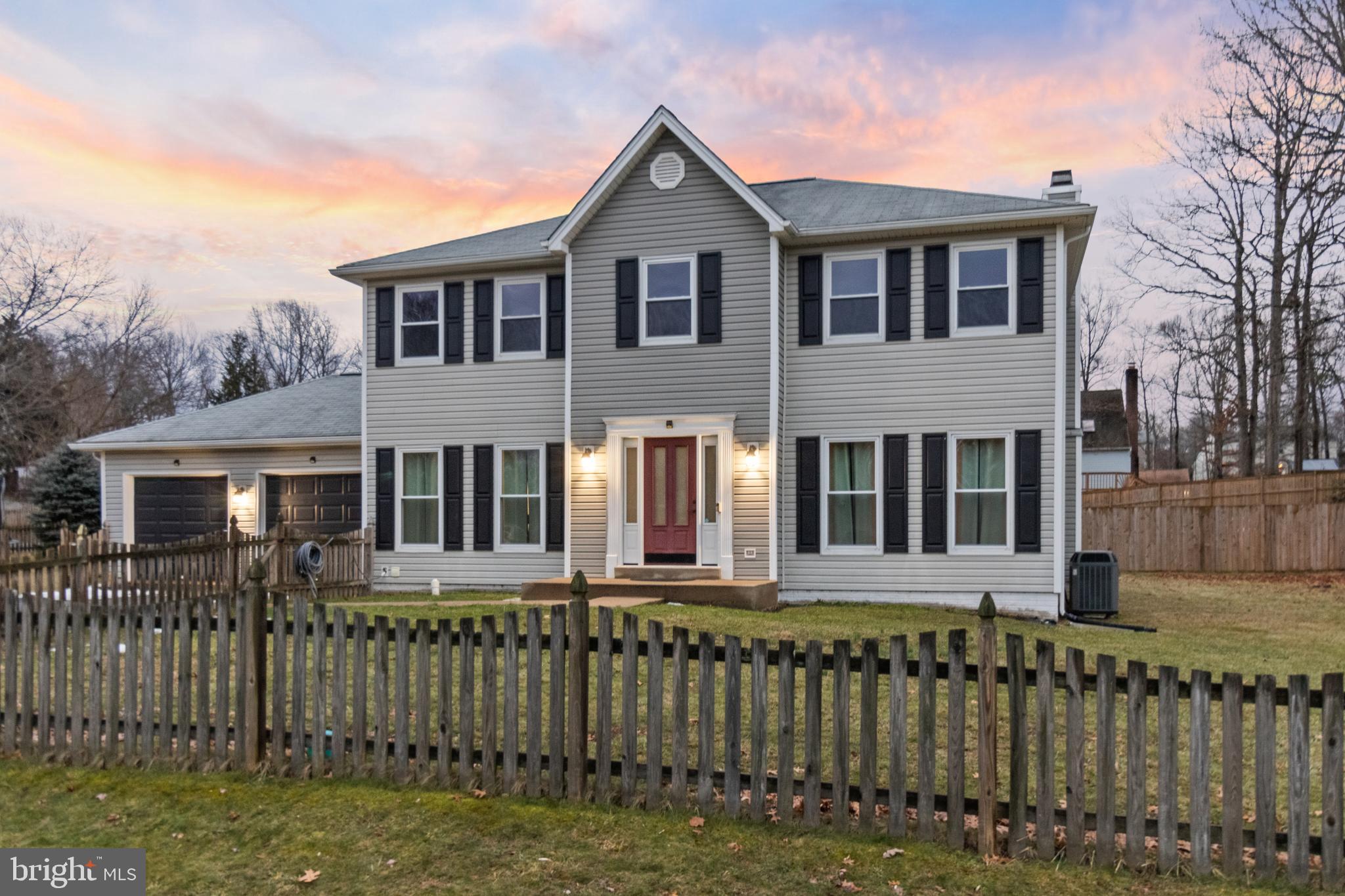 VISTA WOODS - Residential