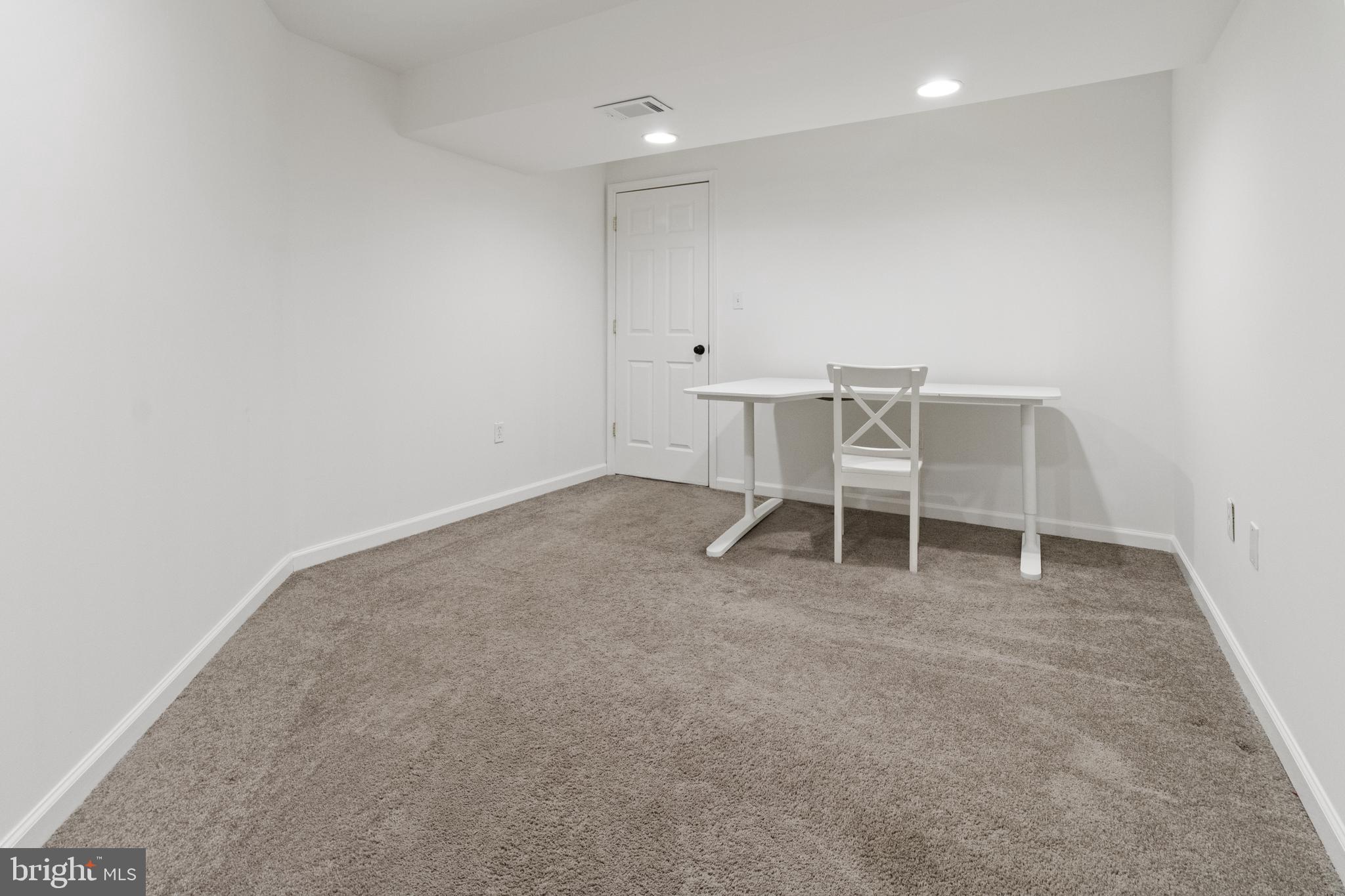 VISTA WOODS - Residential