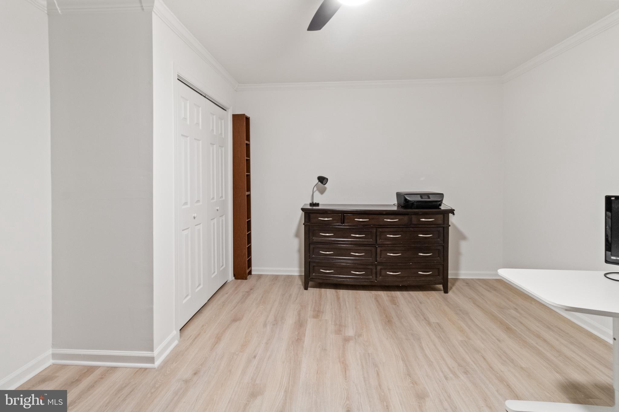 VISTA WOODS - Residential