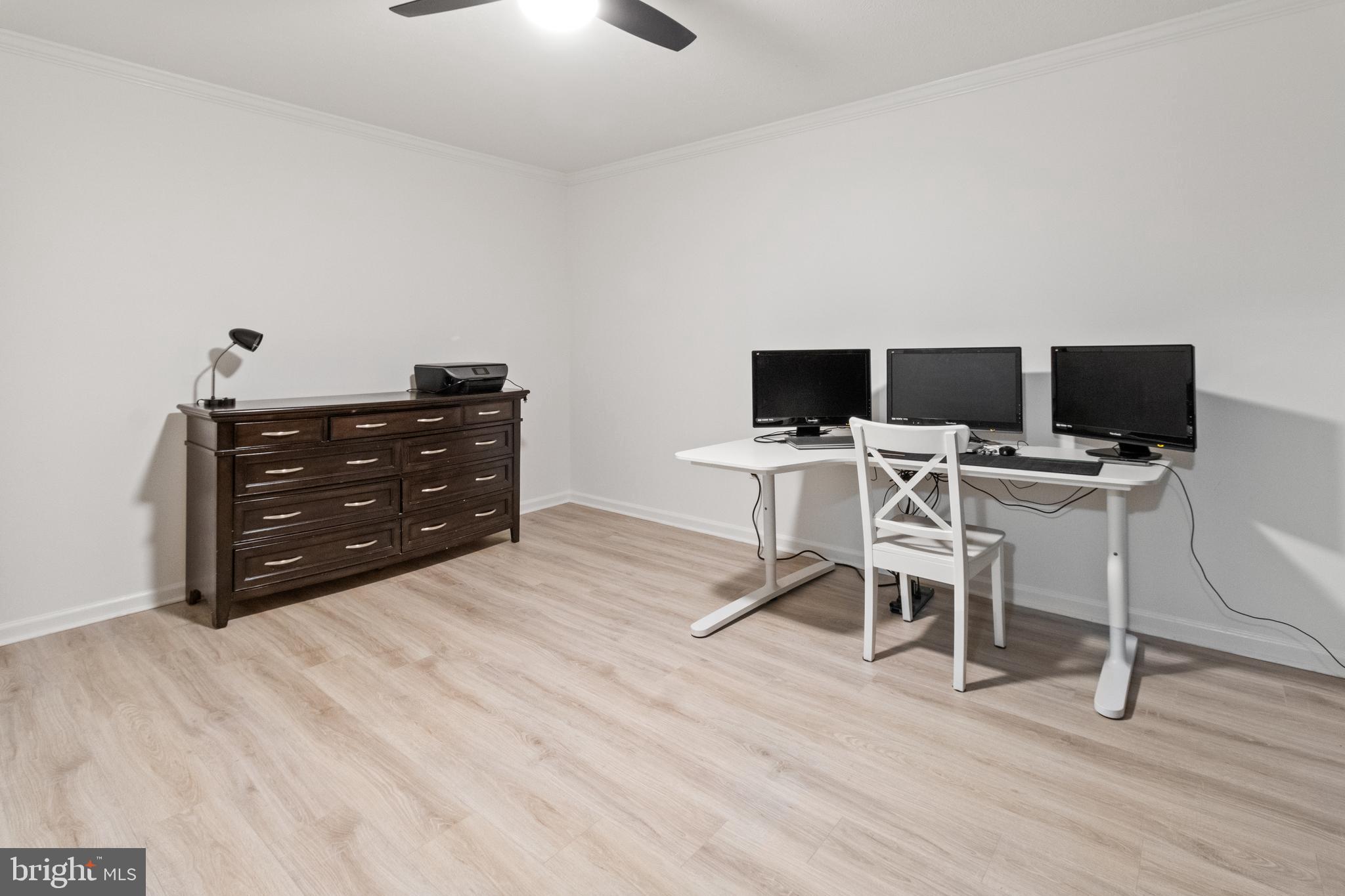 VISTA WOODS - Residential