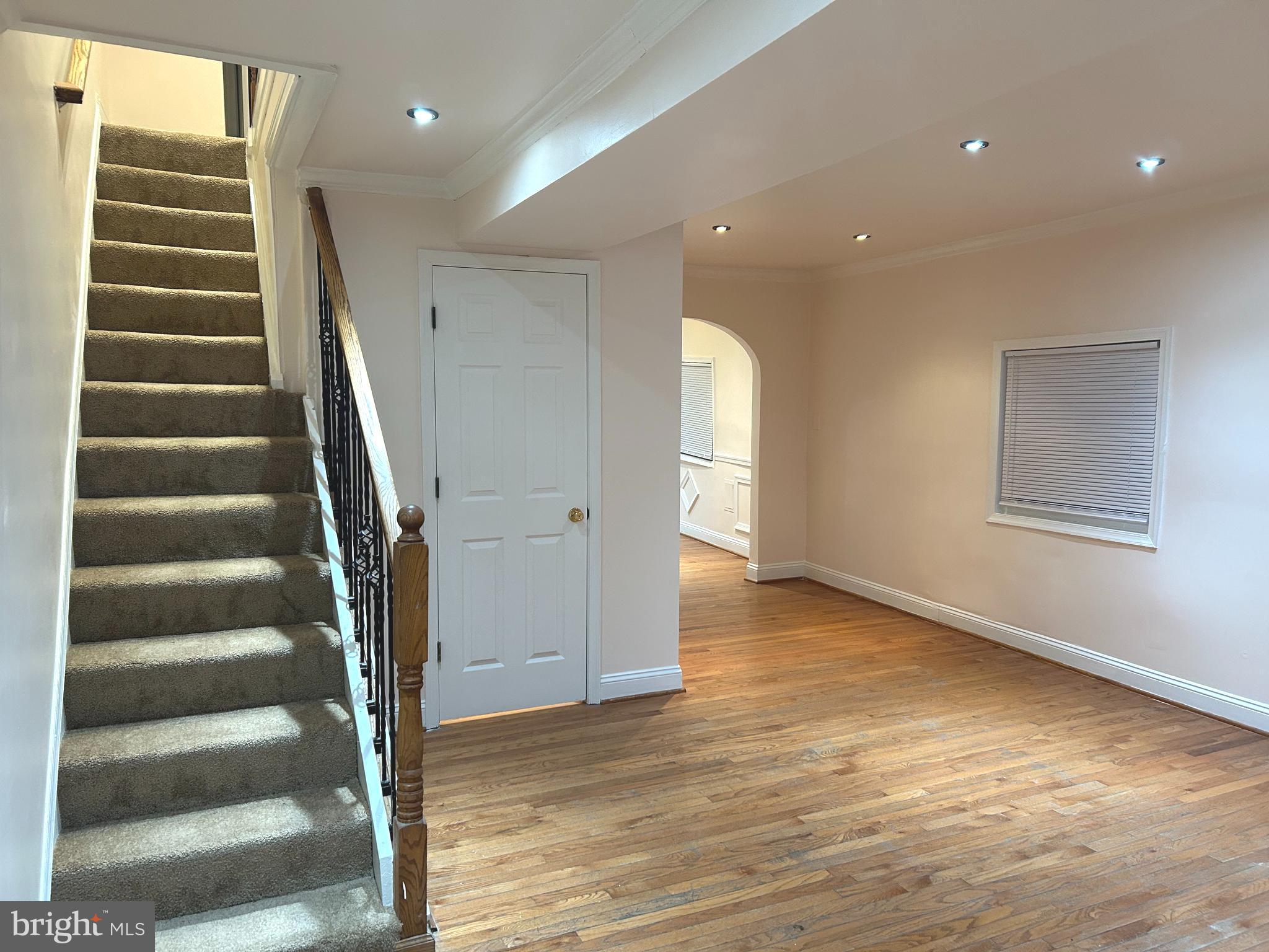 5342 NE JAMES PLACE NE