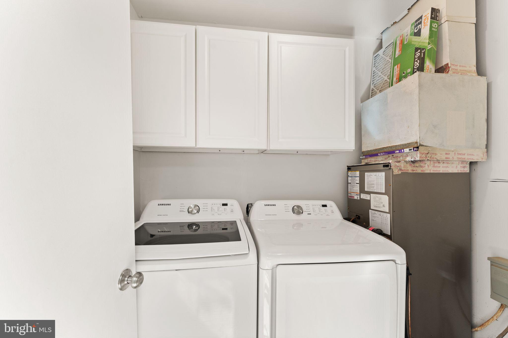 COUNTRYSIDE - Residential