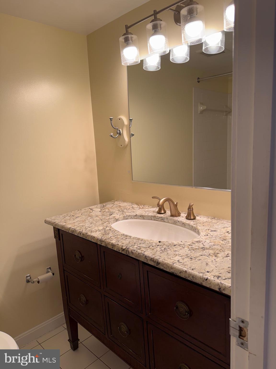 PARK TERRACE COND - Residential Lease