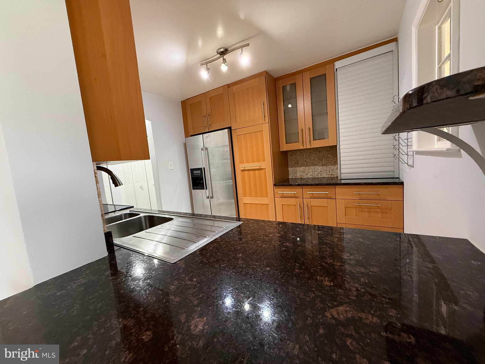 PARK TERRACE COND - Residential Lease