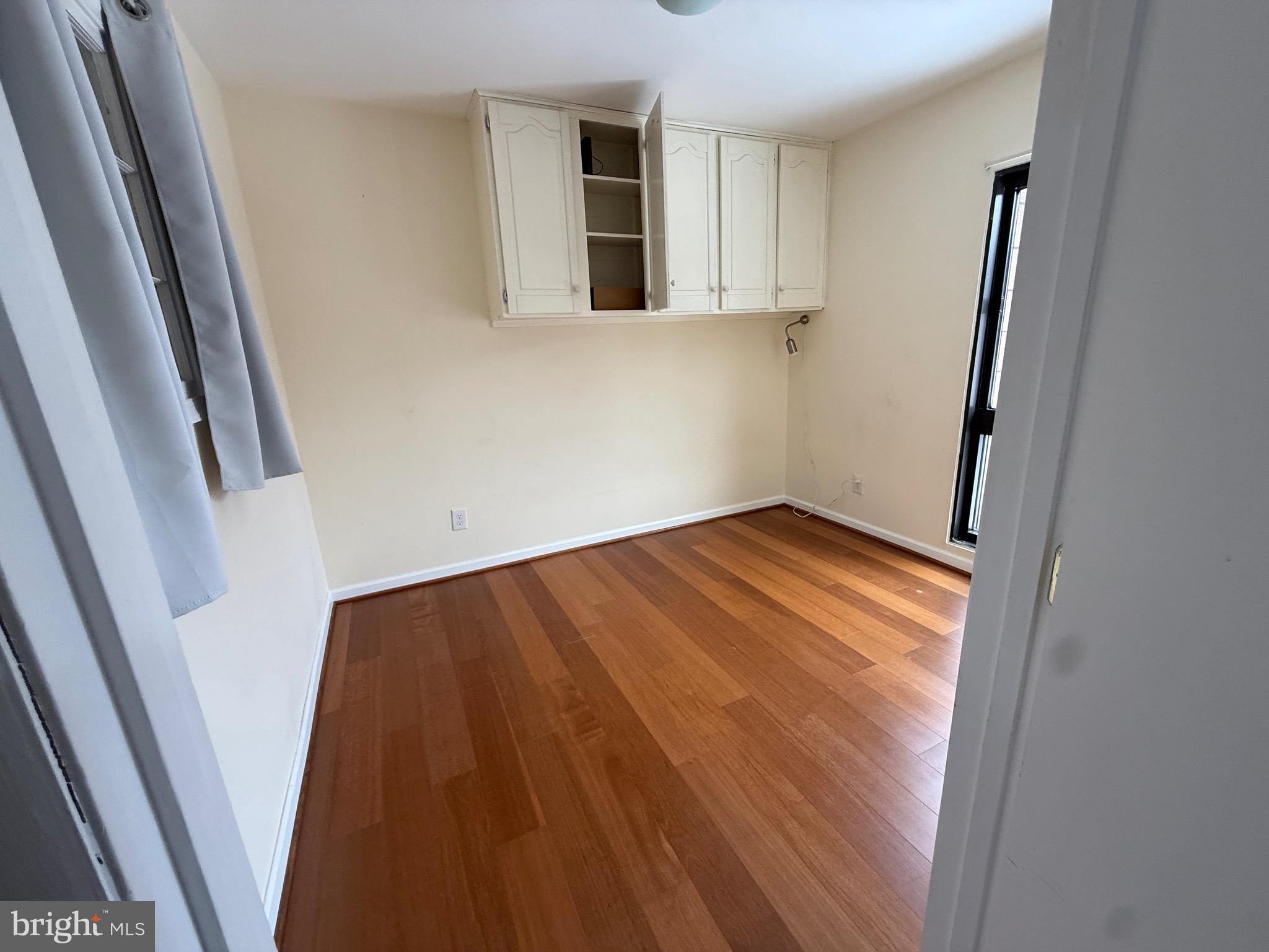 PARK TERRACE COND - Residential Lease