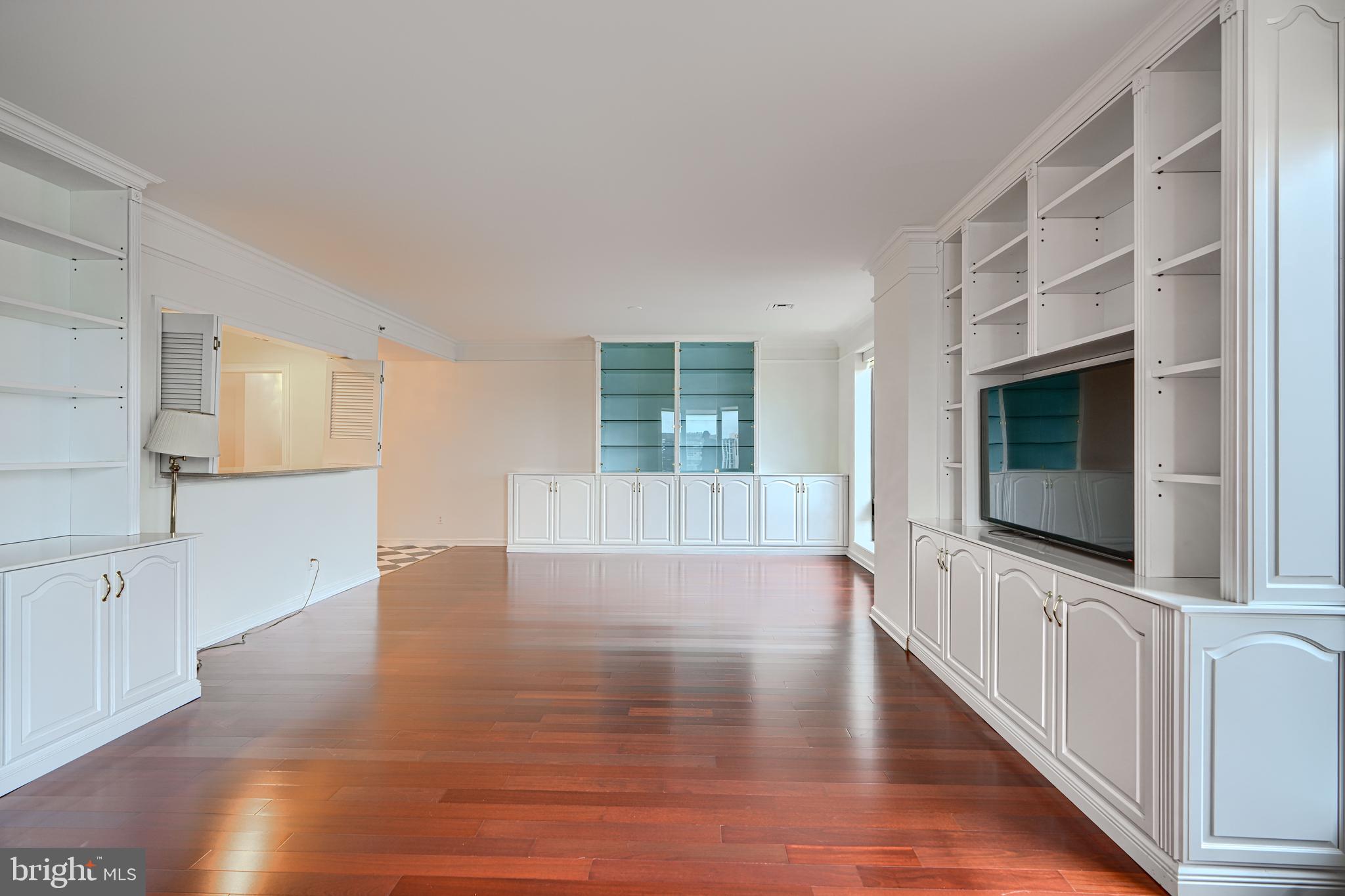 INNER HARBOR - Residential Lease