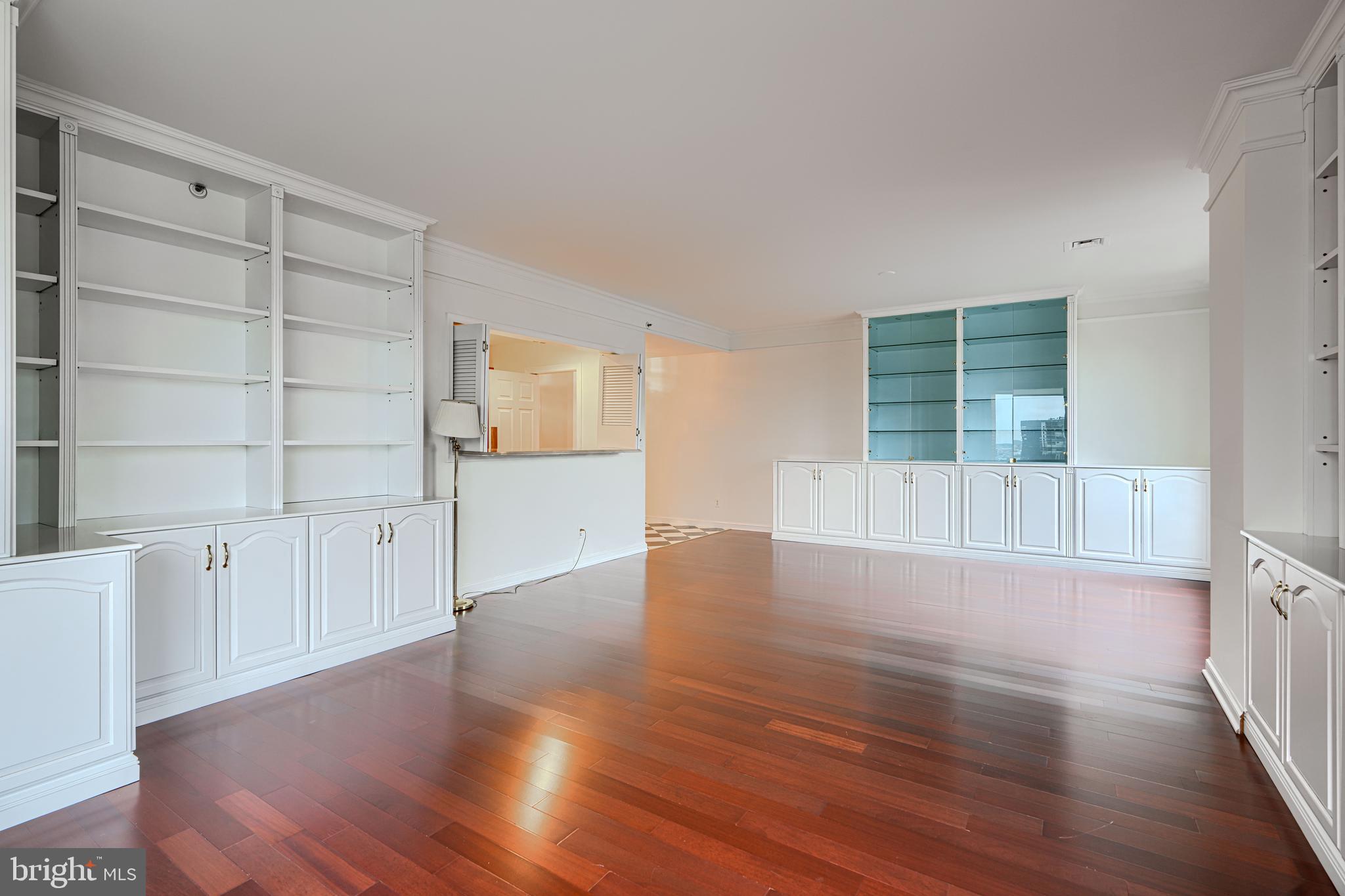 INNER HARBOR - Residential Lease