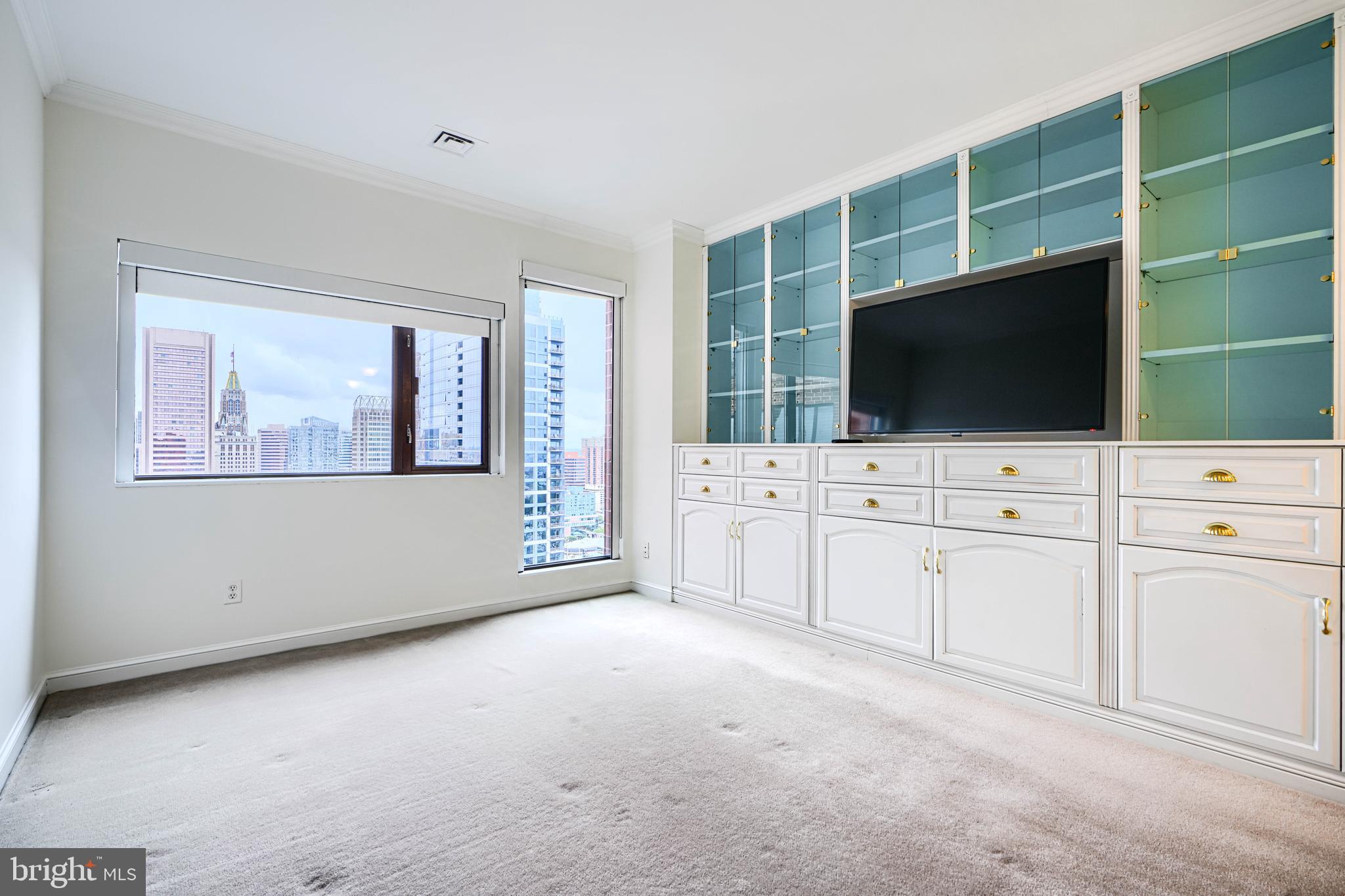 INNER HARBOR - Residential Lease