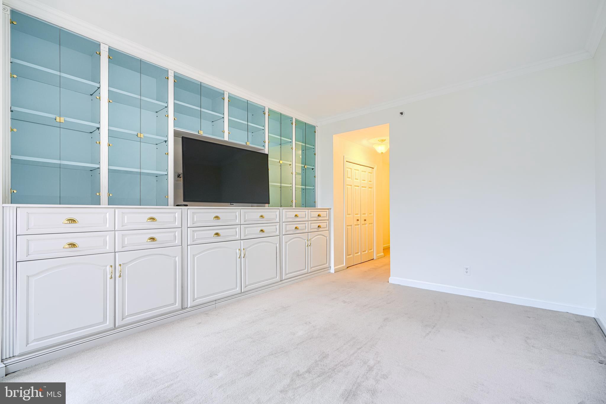 INNER HARBOR - Residential Lease