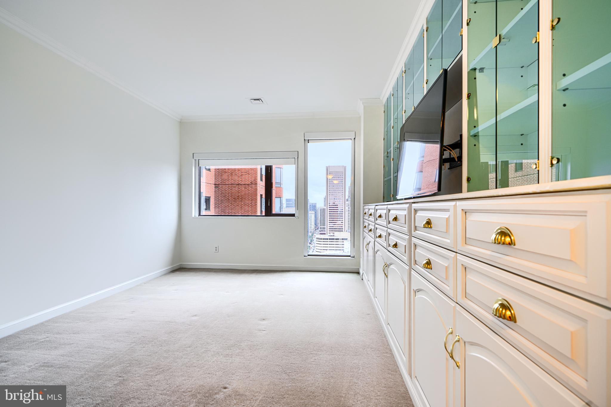 INNER HARBOR - Residential Lease