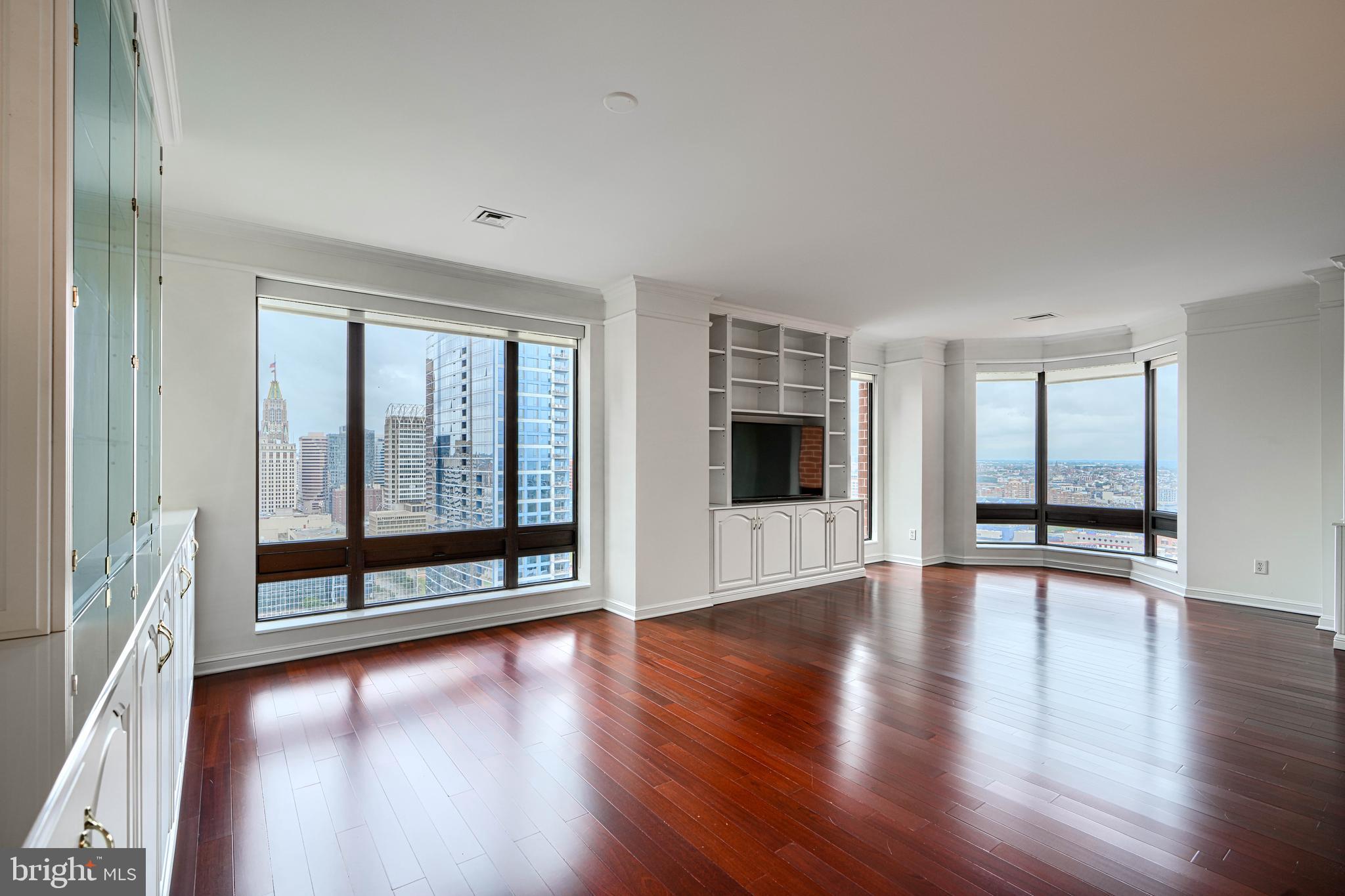 INNER HARBOR - Residential Lease