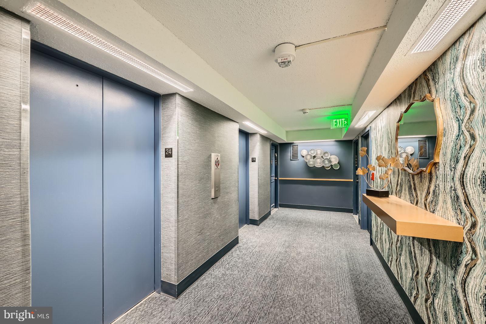 RIDGELY TOWSON CENTER - Residential